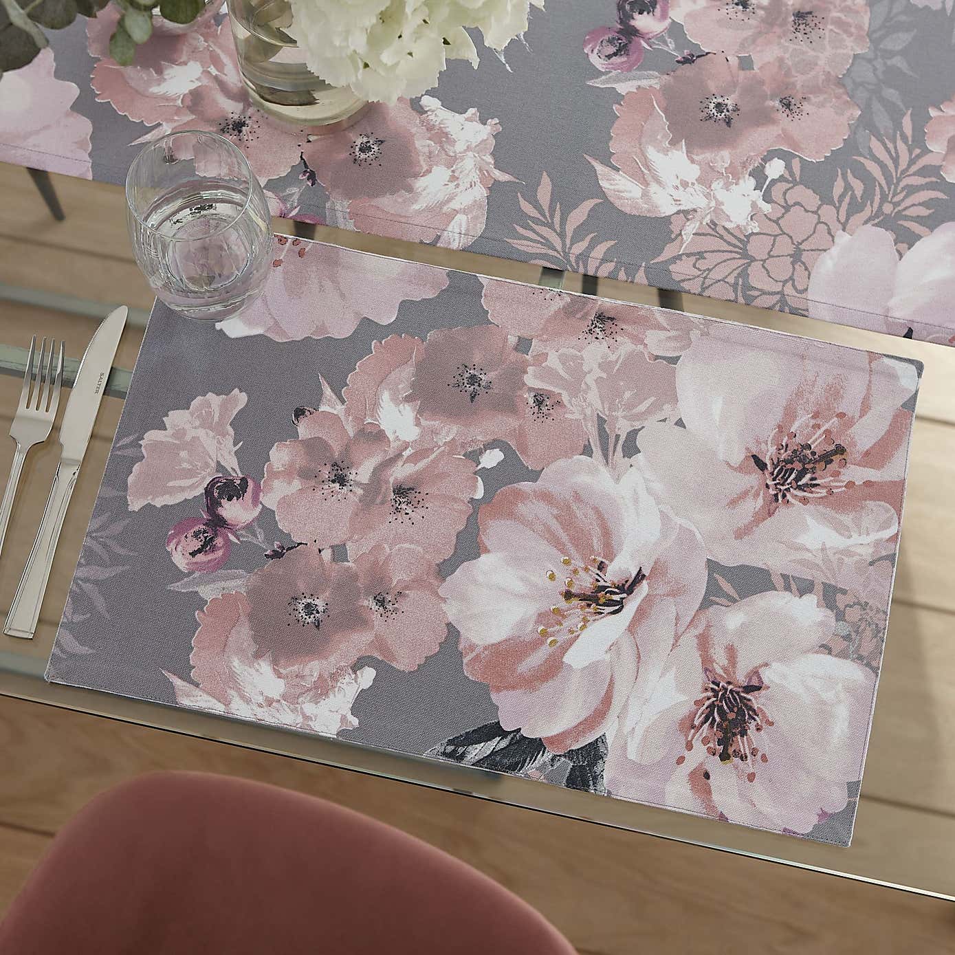 Catherine Lansfield Set of 2 Dramatic Floral Placemats