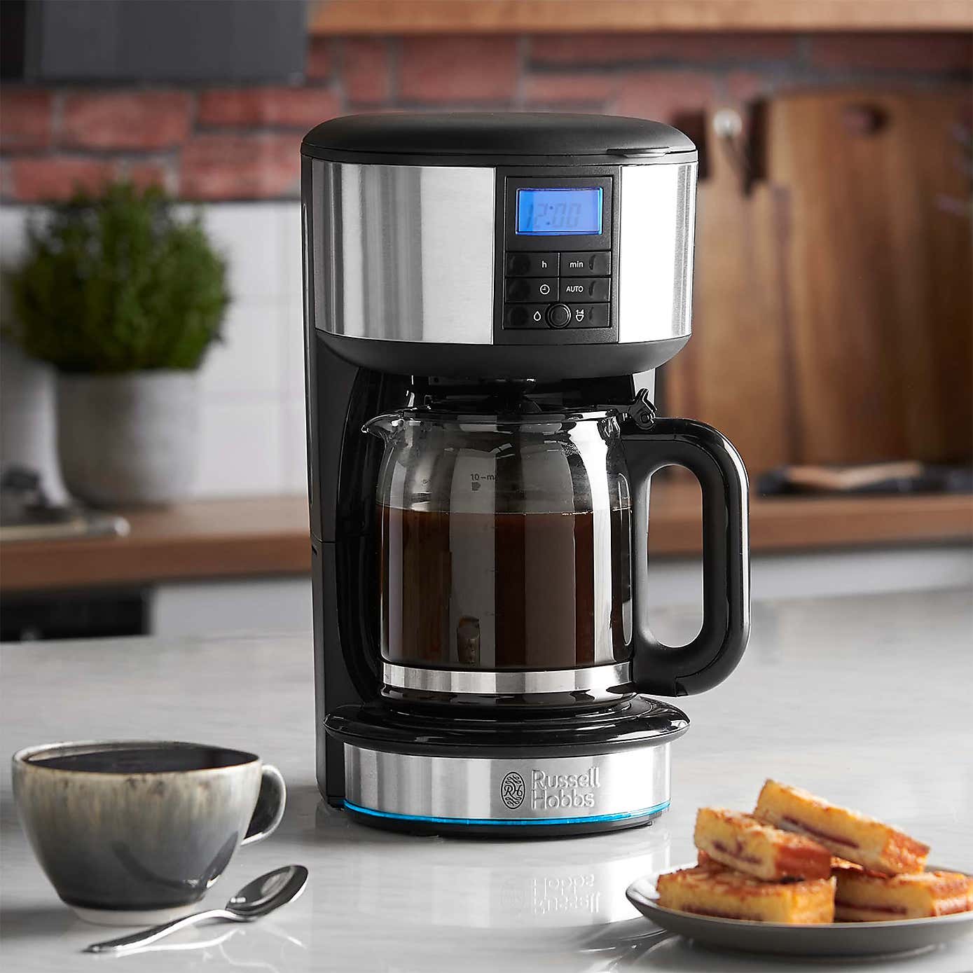Russell Hobbs Buckingham Black Coffee Machine