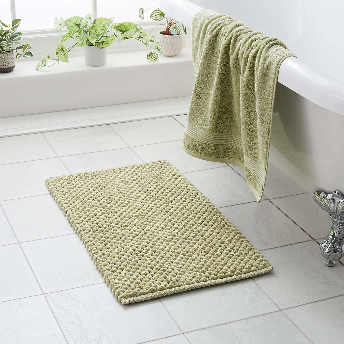 100% Recycled Pebble Bath Mat