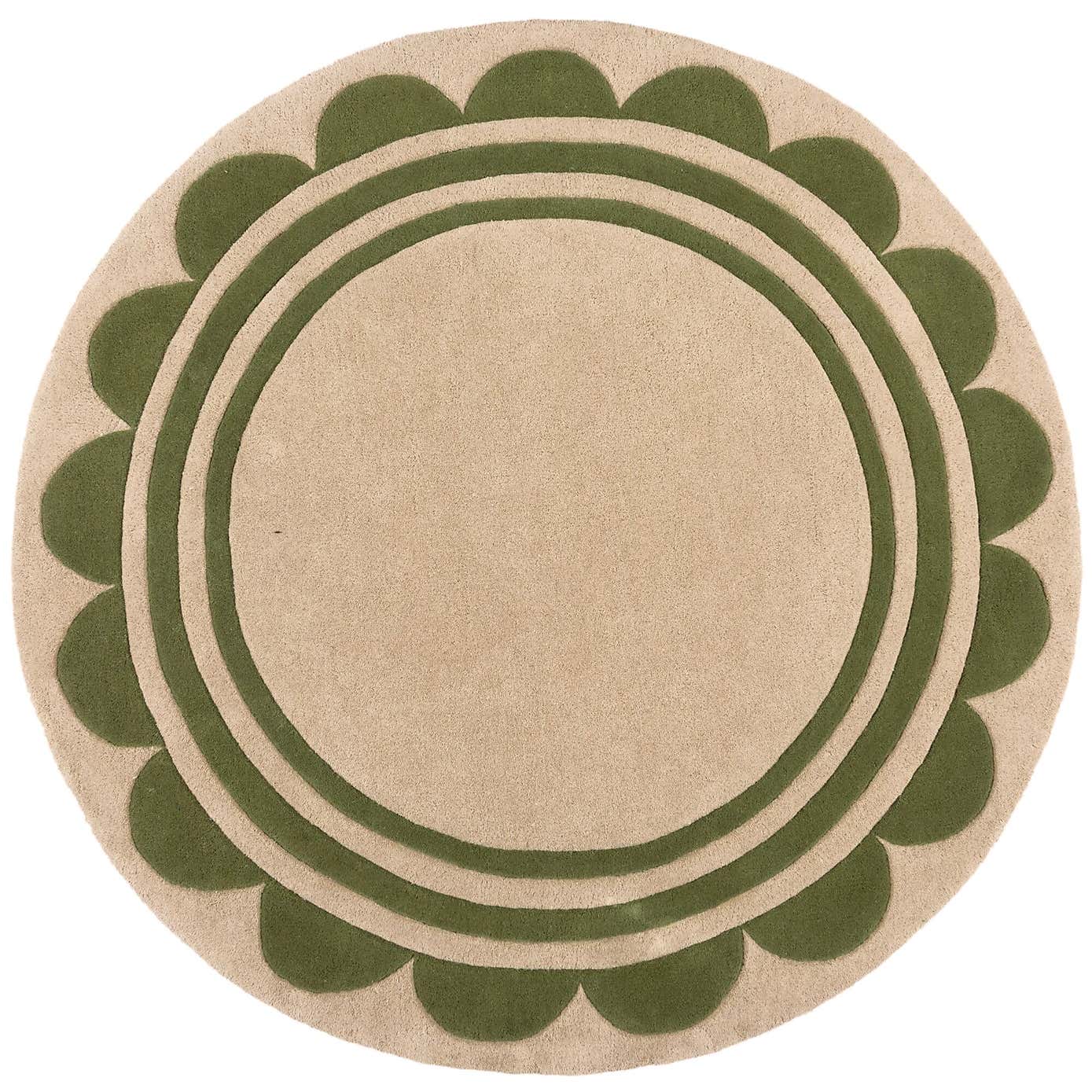 Lois Scallop Border Wool Circle Rug