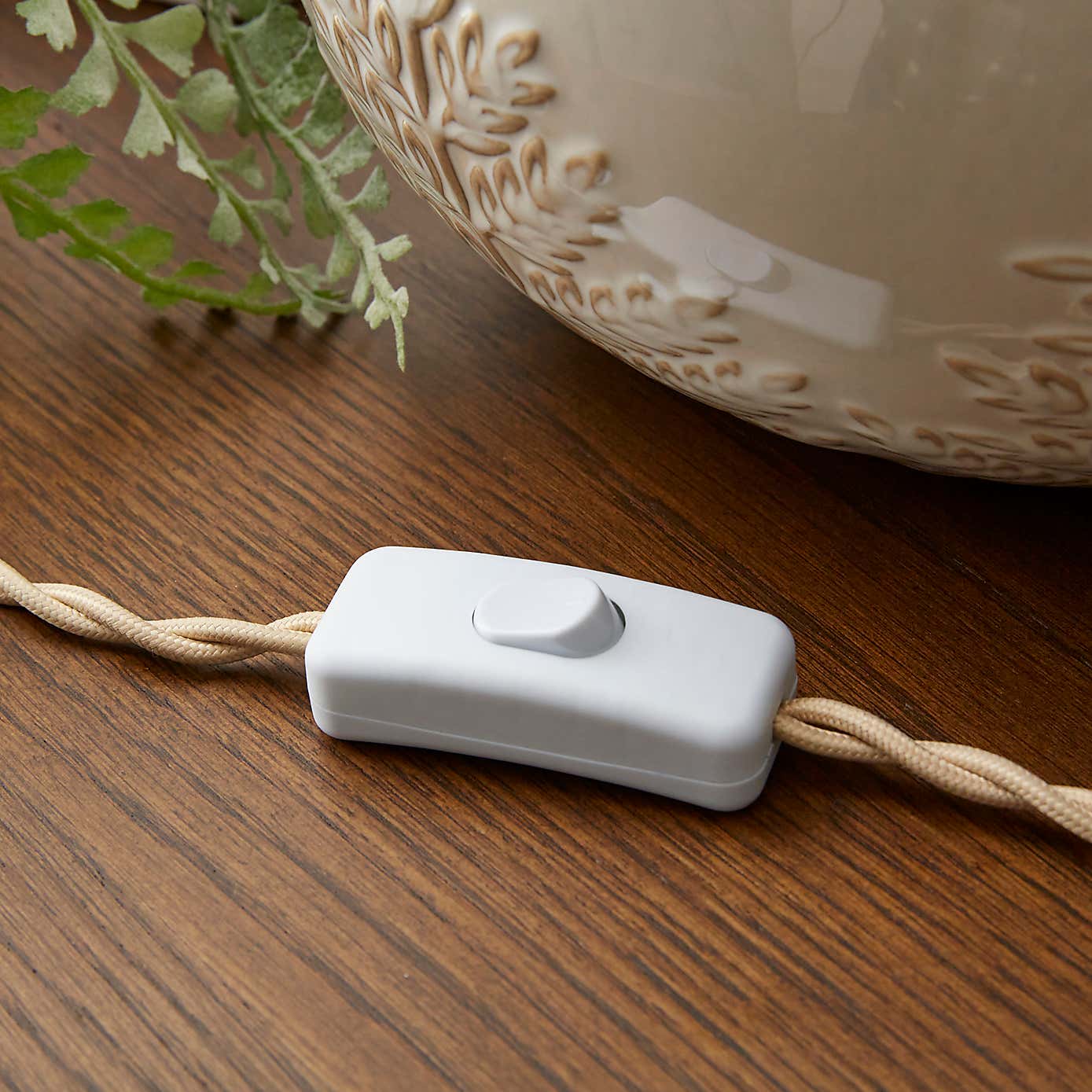 Churchgate Fawsley Fern Embossed Ceramic Table Lamp