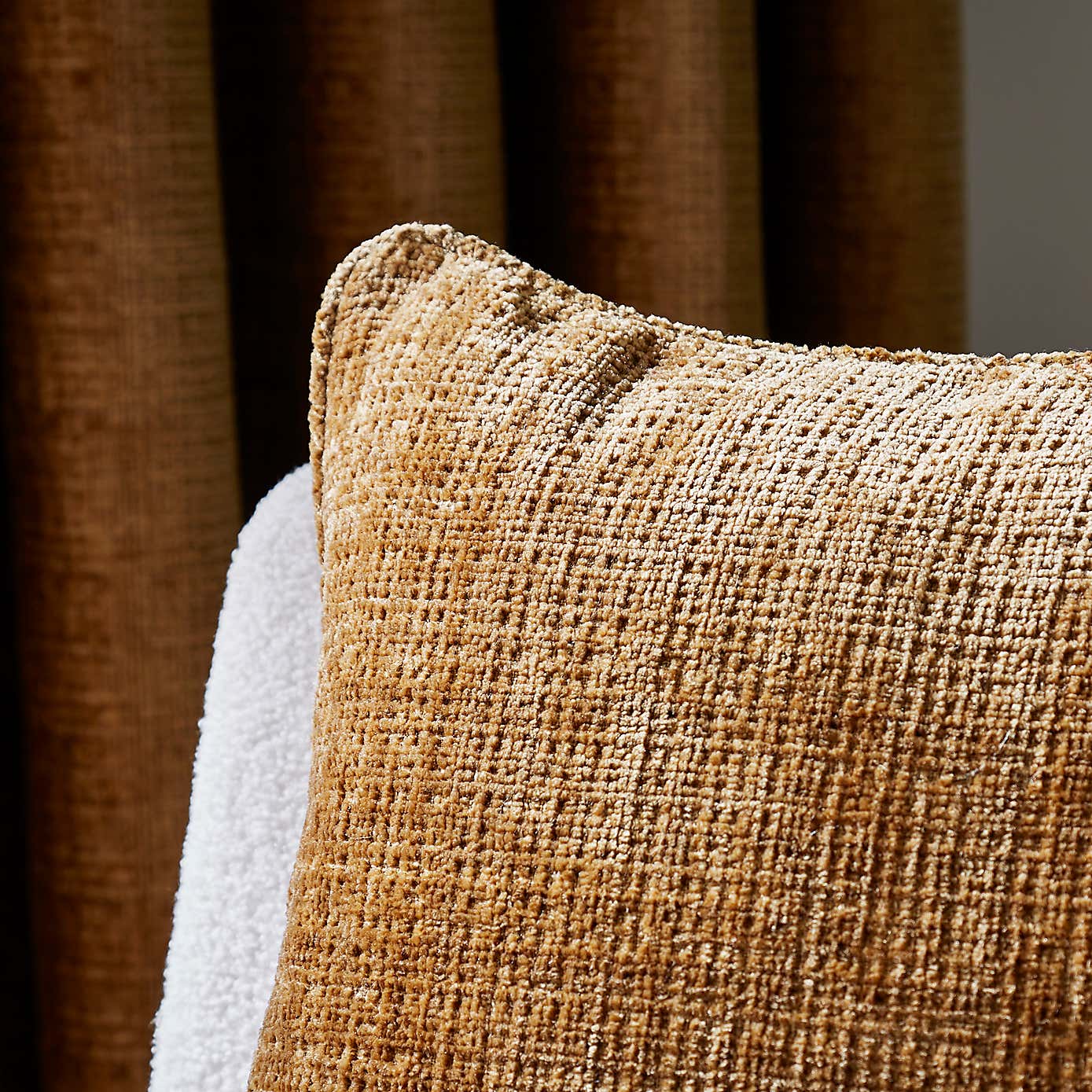 Cashton Chenille Square Cushion