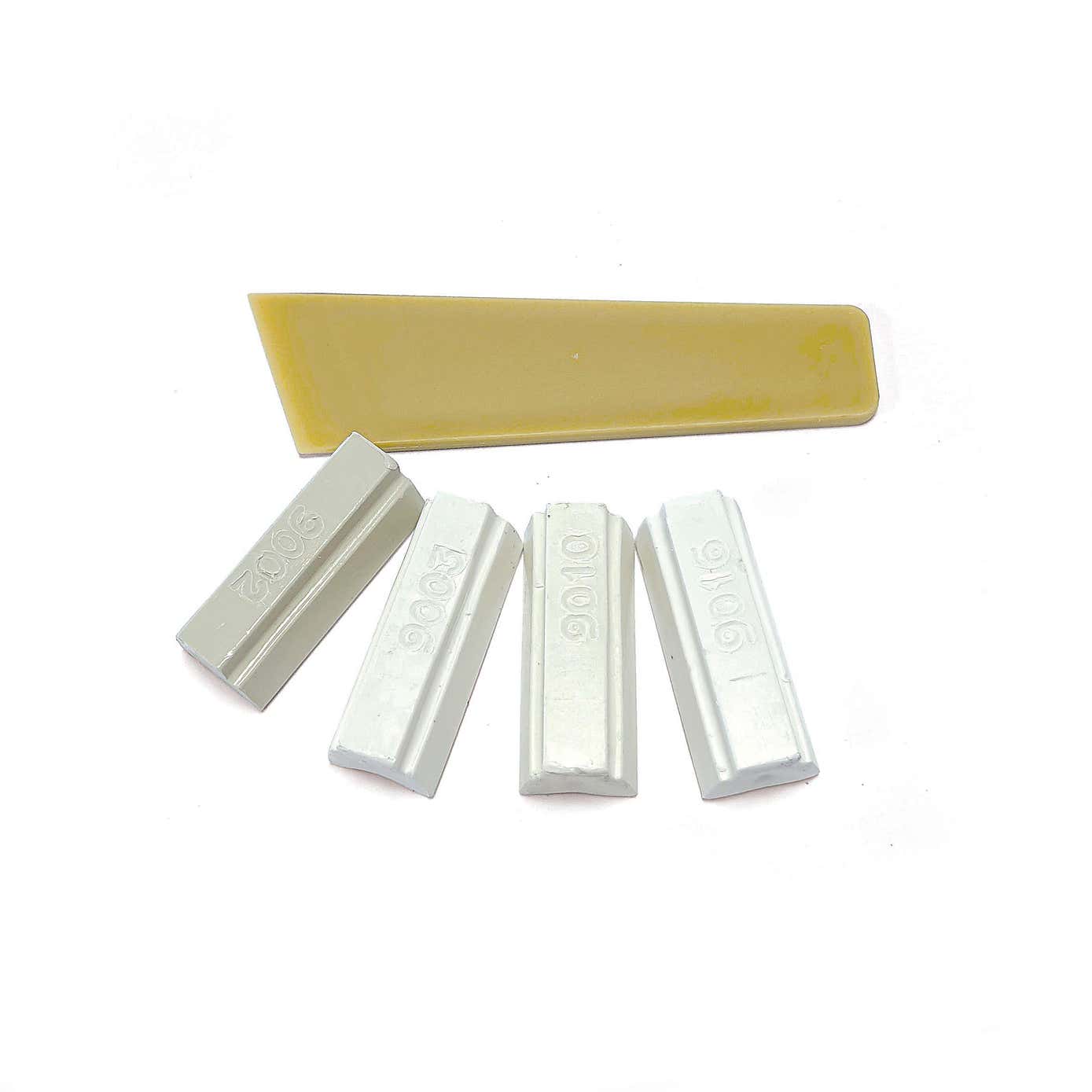 Briwax White Wax Filler Sticks