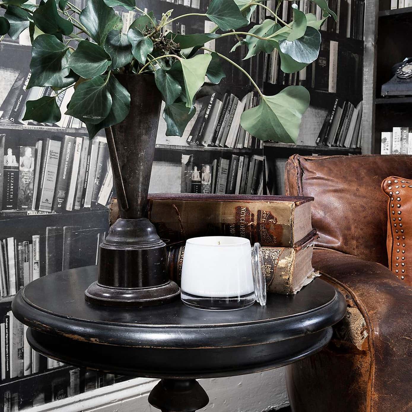 The Aromatherapy Co Therapy Soothe Candle 260g