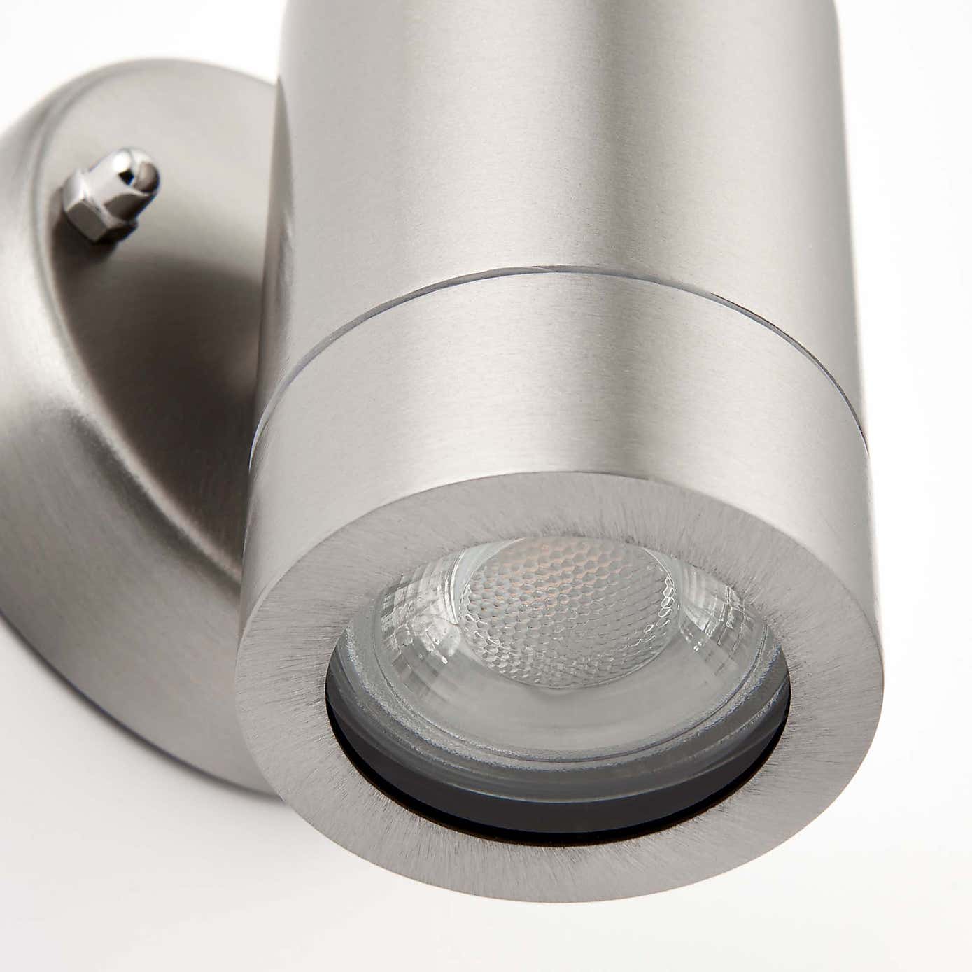 Vogue Alonzo Outdoor Wall Light