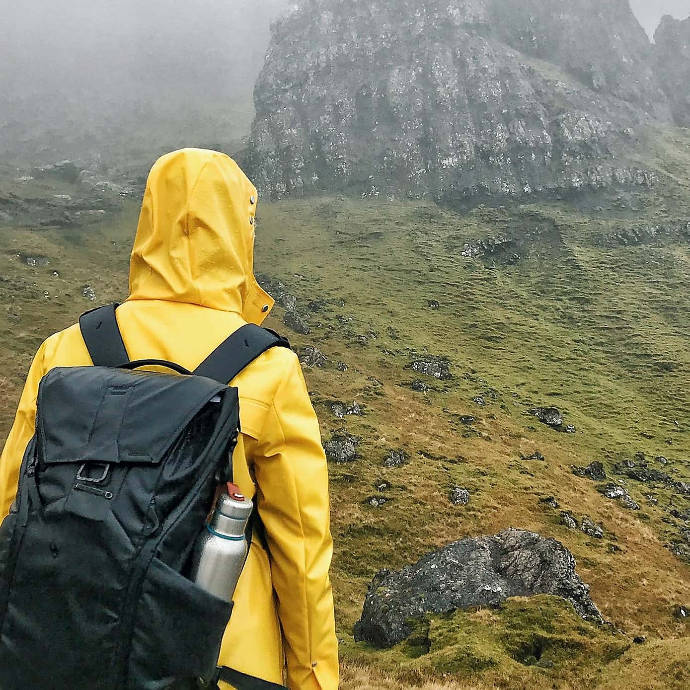 Black and Blum Insulated Water Bottle