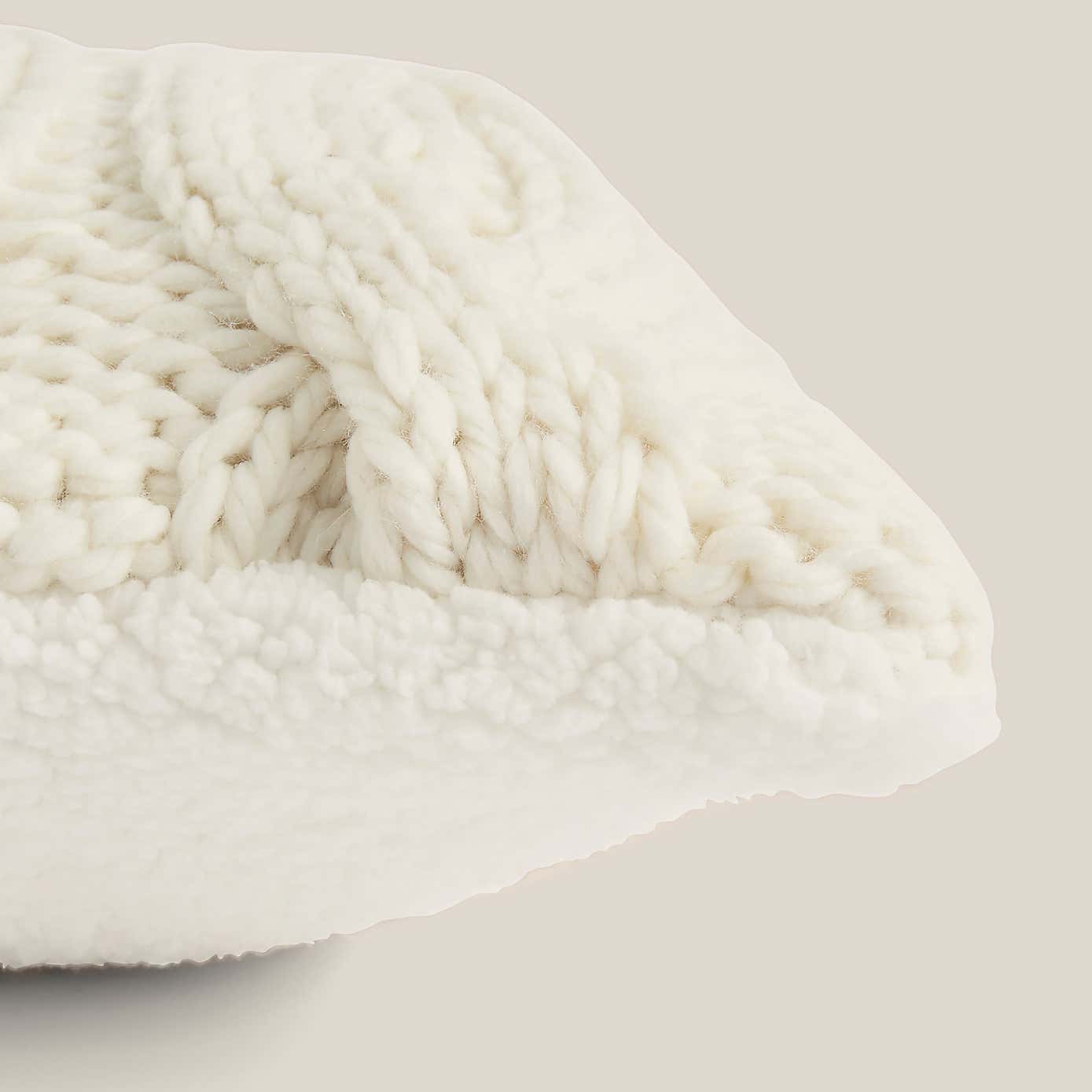 Cable Knit Square Cushion