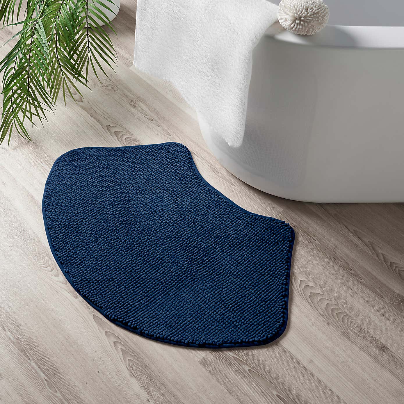Mini Bobble Oval Bath Mat