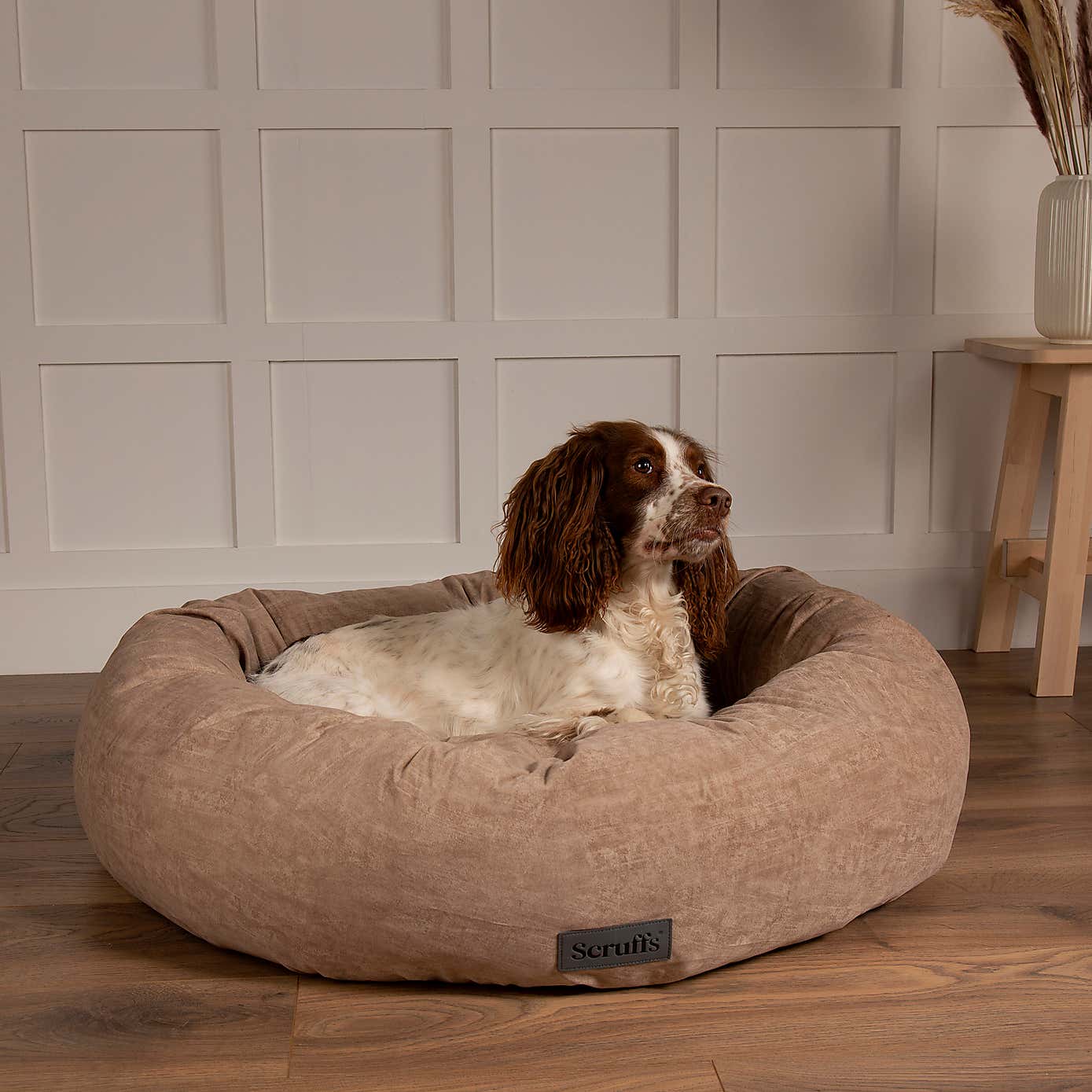 Scruff Oslo Donut Dog Bed