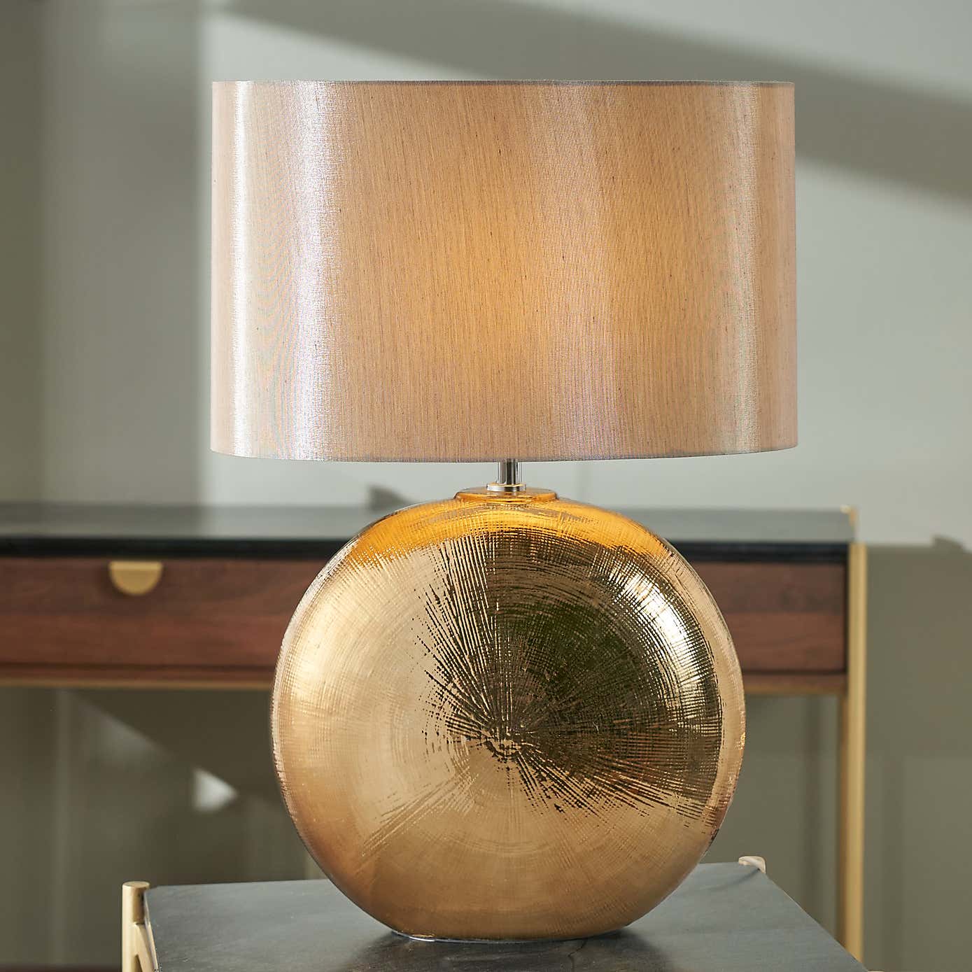 Alpha Table Lamp