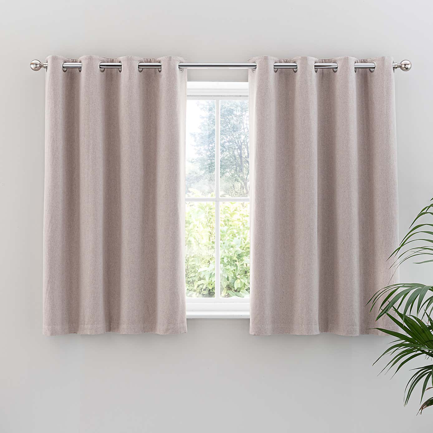 Luna Brushed Reversible Blackout Eyelet Curtains