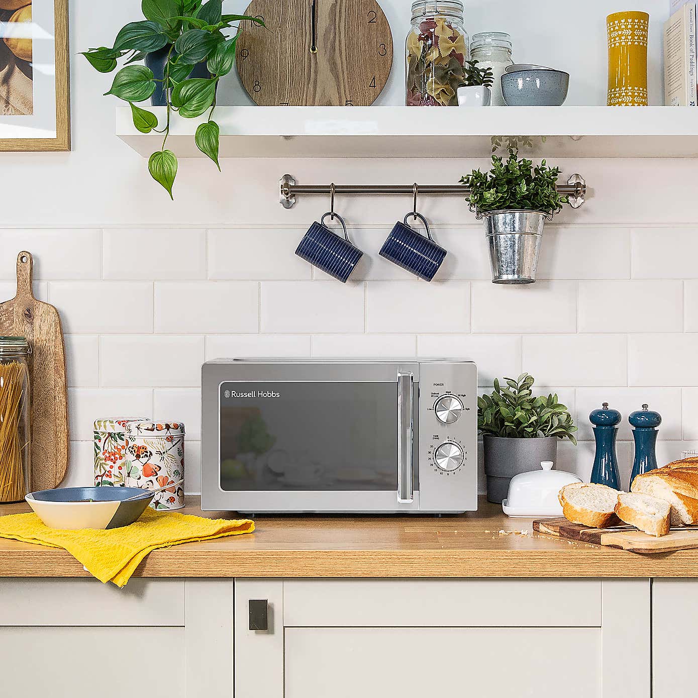 Russell Hobbs Compact 20L Stainless Steel Manual Microwave