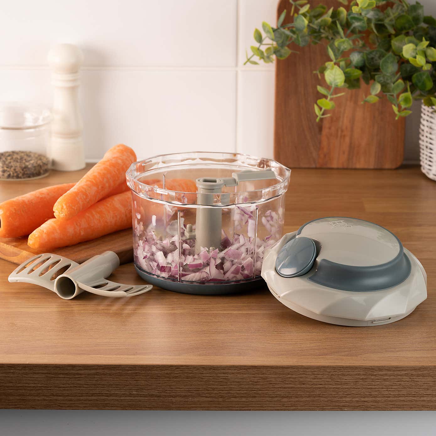 Handy Kitchen Food Chopper