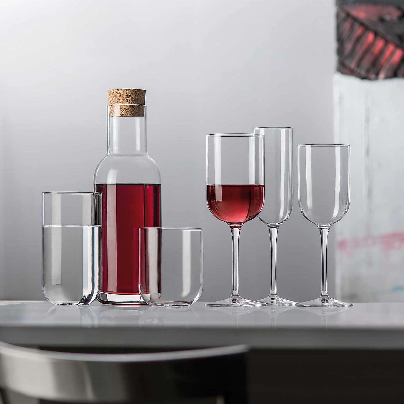 Luigi Bormioli Sublime Carafe with Cork Stopper