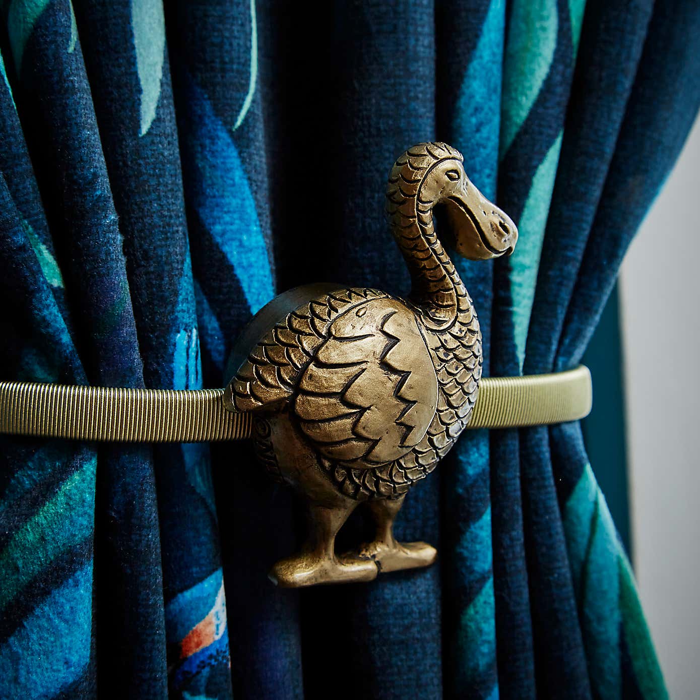 Dodo Magnetic Tieback