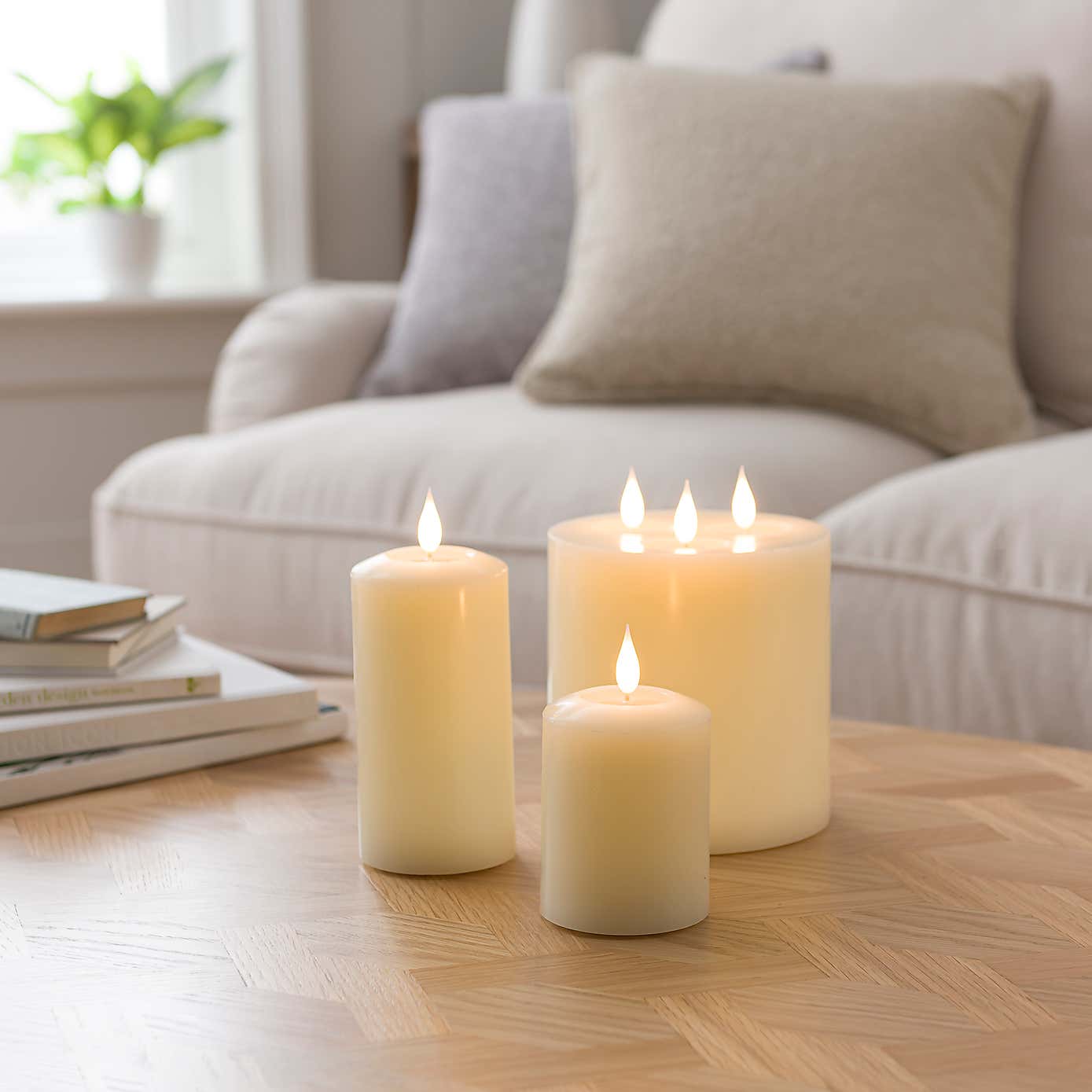 LED Wax Pool Pillar Candle