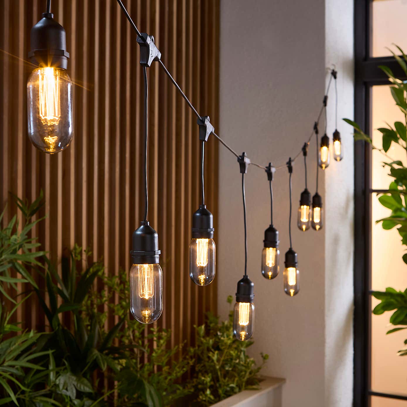 Icicle 10 LED Indoor Outdoor String Lights