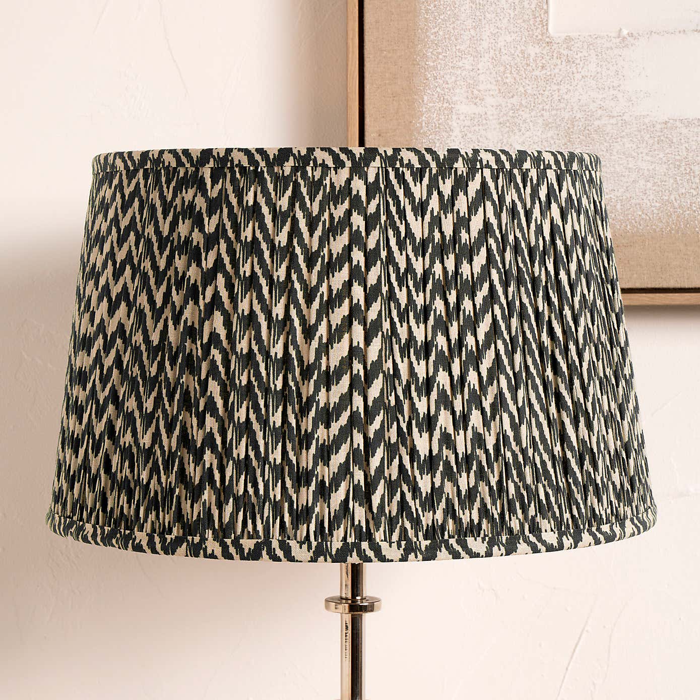 Vienna Chevron Mushroom Pleat Shade