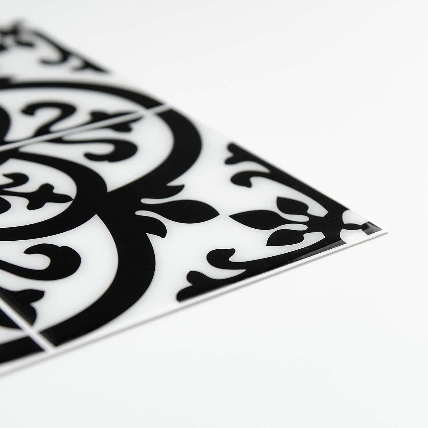 InHome Avignon Self Adhesive Backsplash Tiles