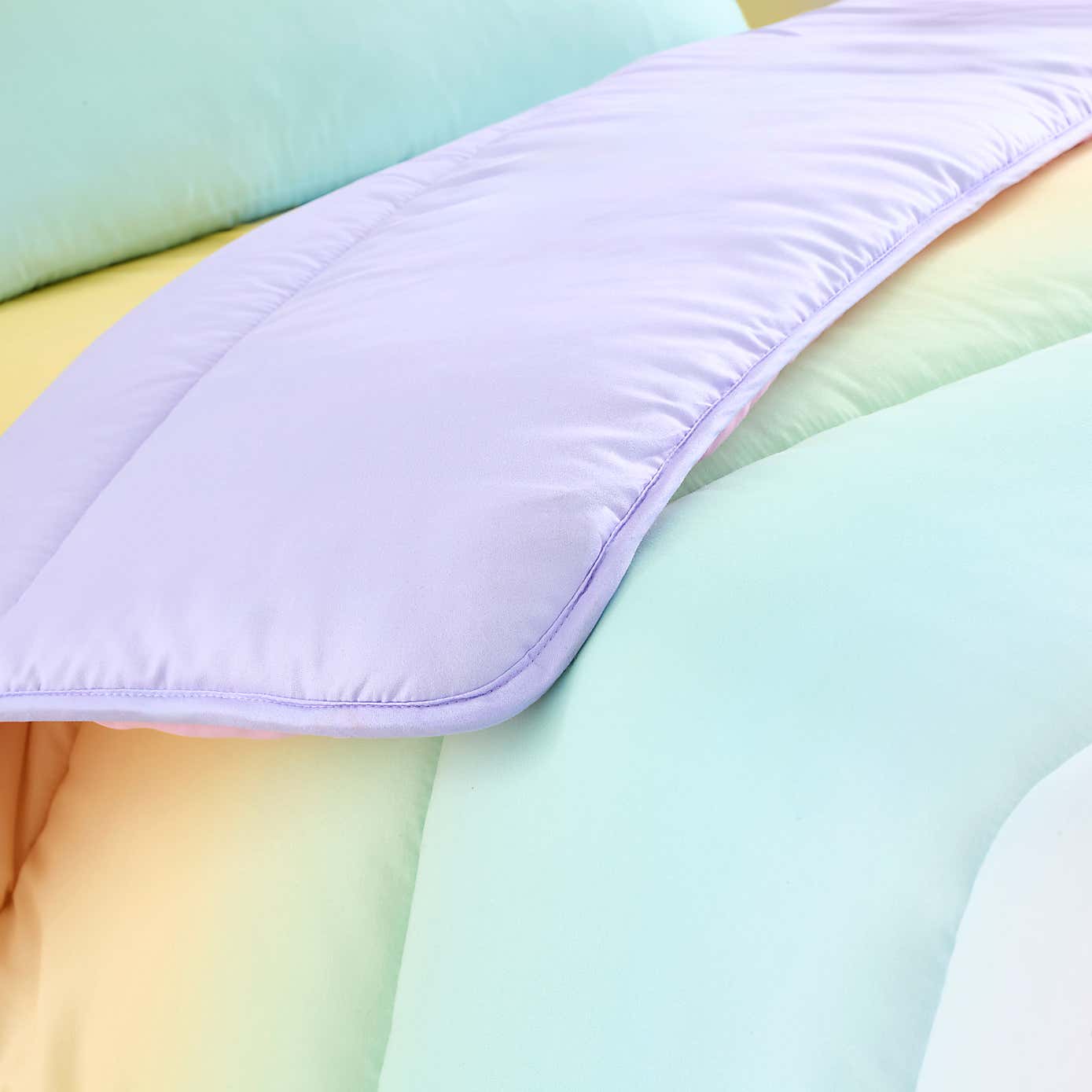 Ombre Pastel 7.5 Tog Single Coverless Duvet and Pillowcase Set