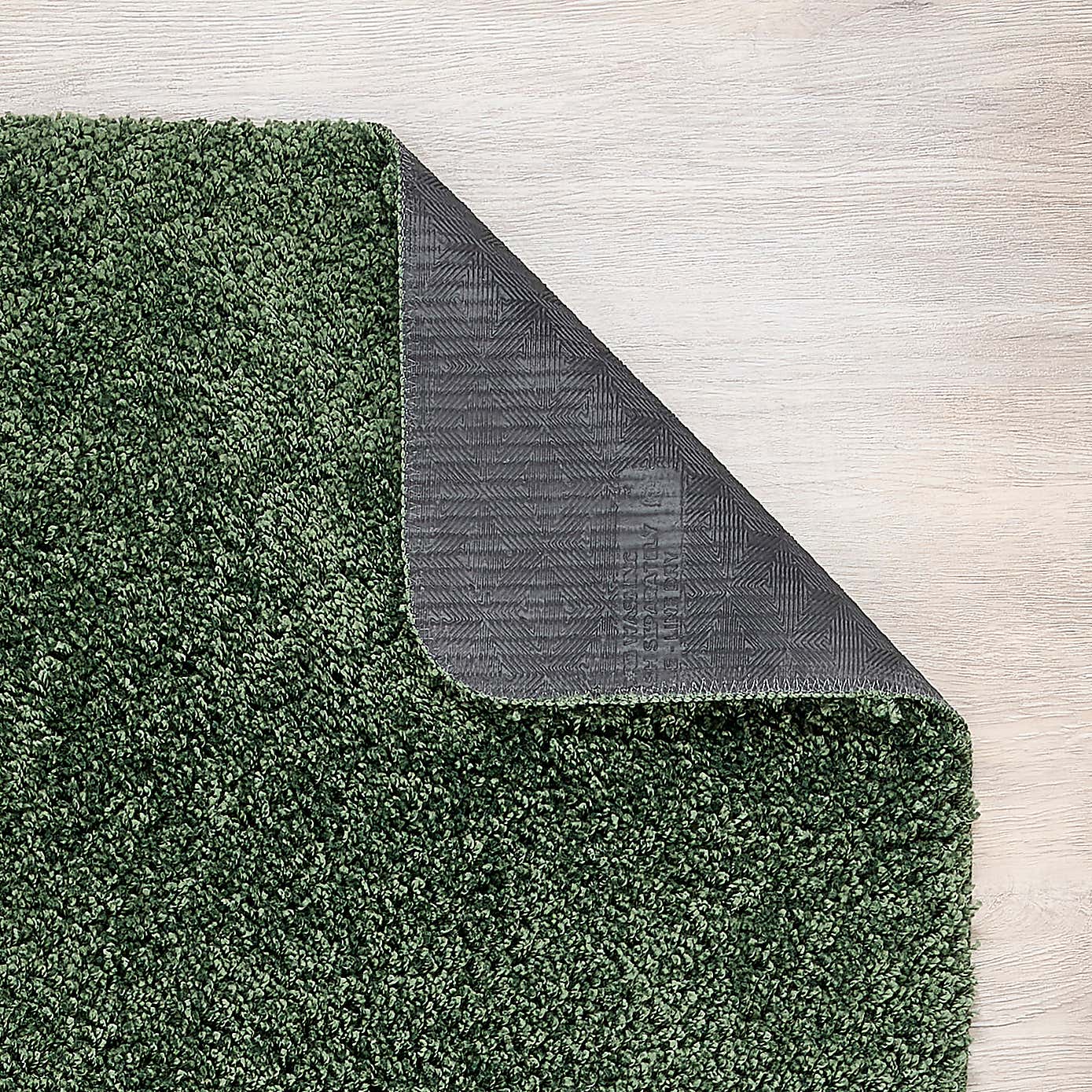 Marvel Shaggy Washable Runner