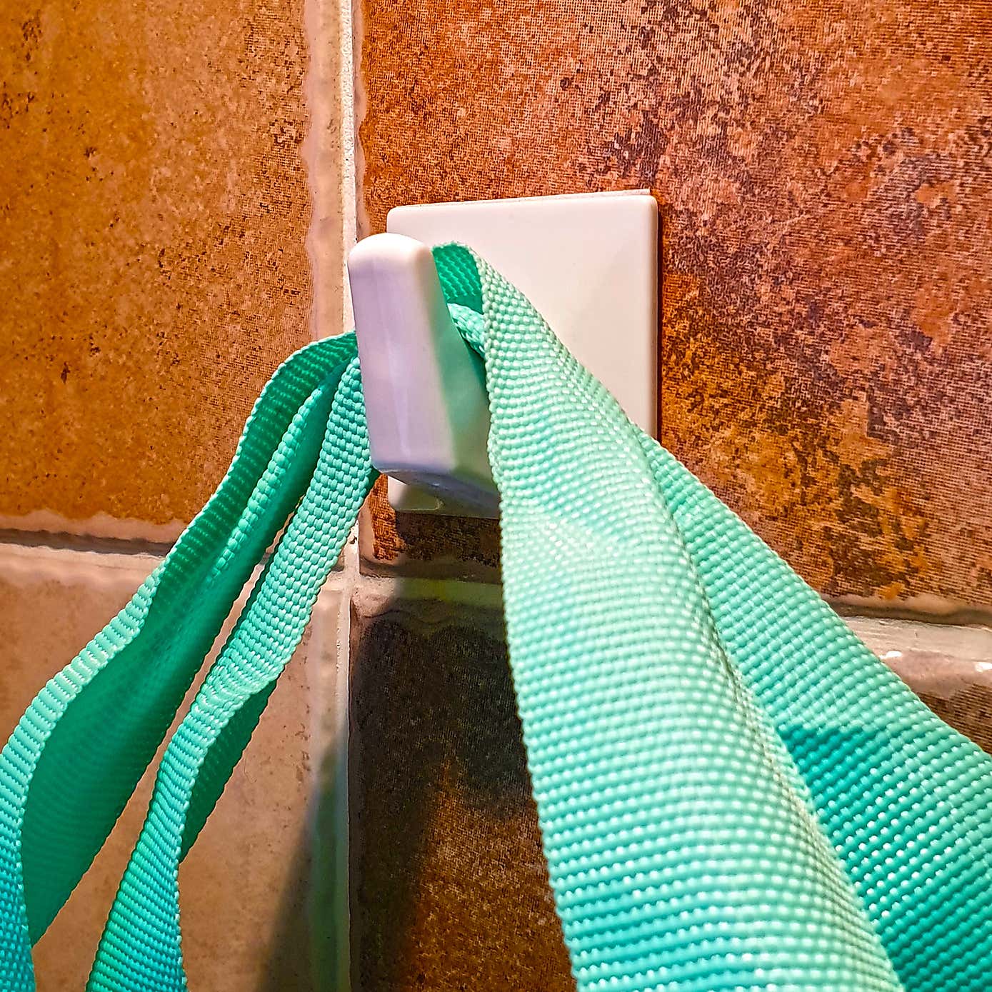 Self Adhesive Square Hooks Large Pack of 3 White