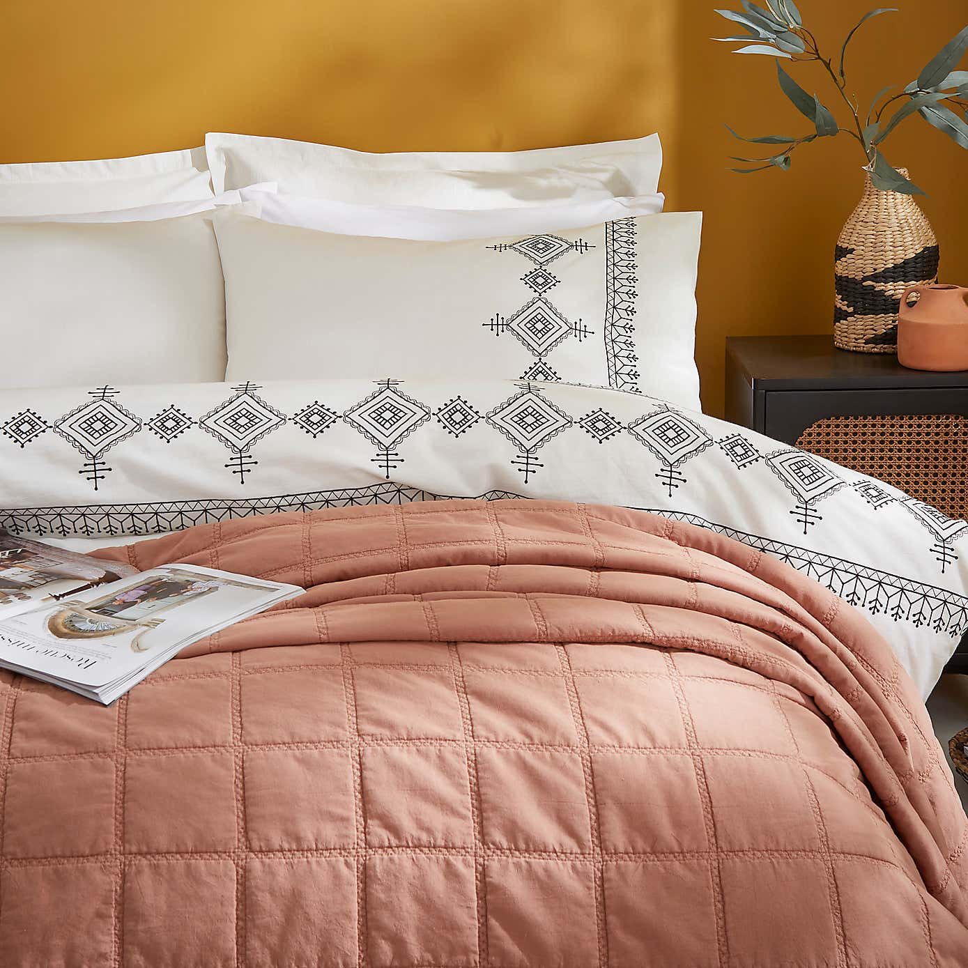 Embroidered Inca 100% Cotton Duvet Cover and Pillowcase Set