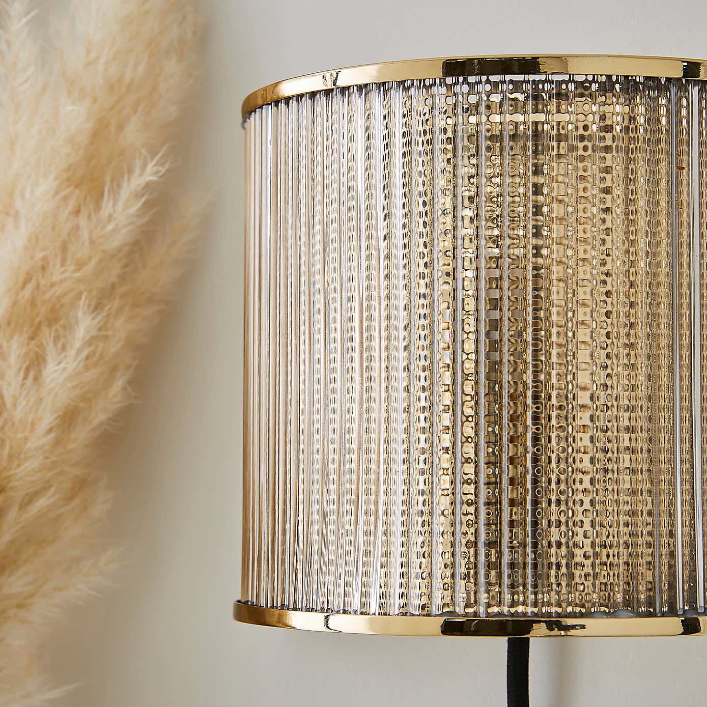 Kruze Plug In Wall Light