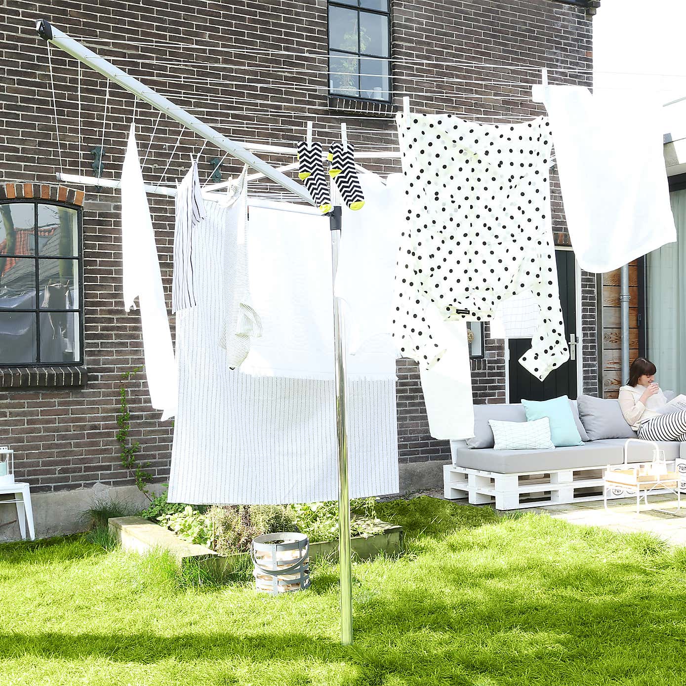 Brabantia 60 Metre 4 Arm Rotary Top Spinner Washing Line