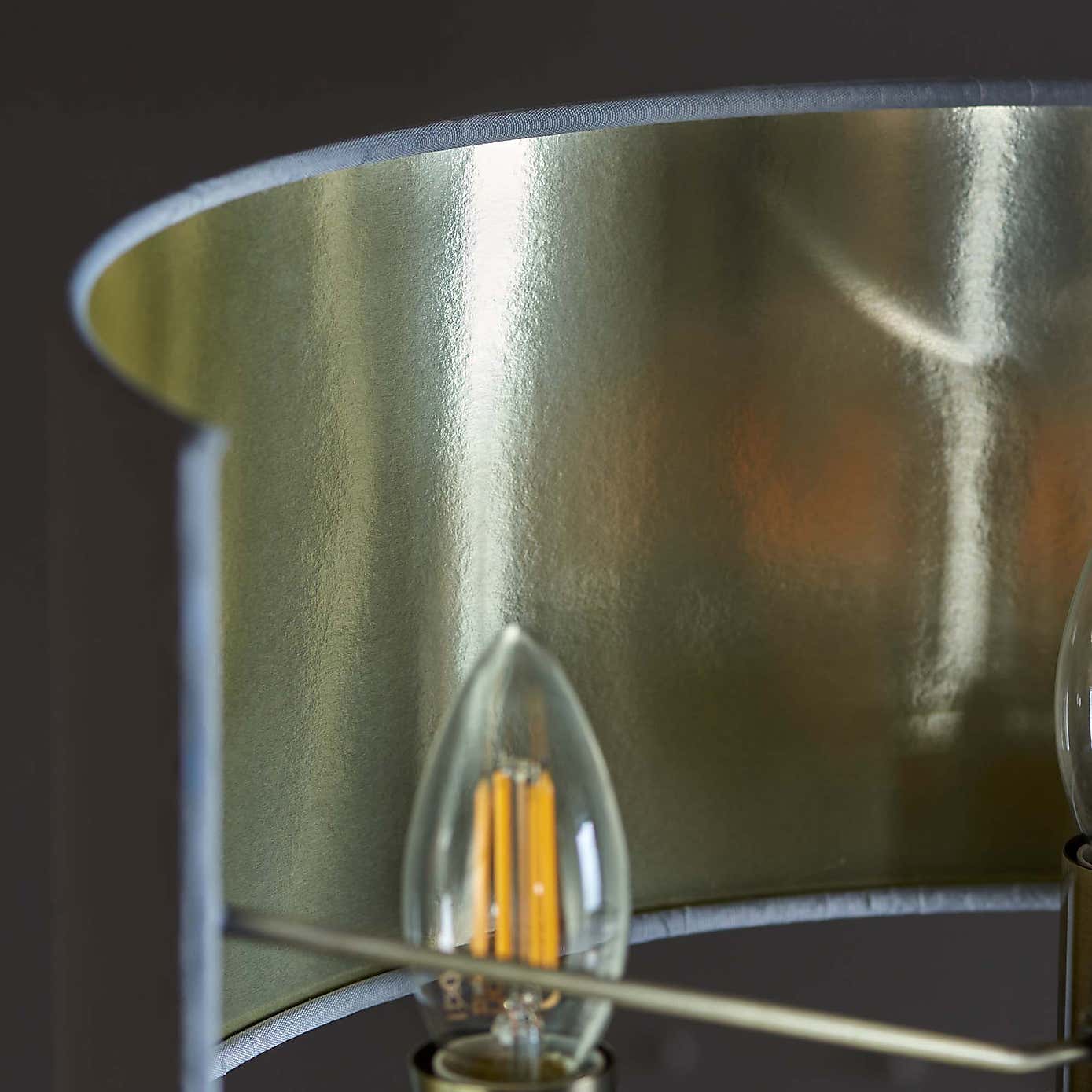 Vogue Sandringham 2 Light Wall Light