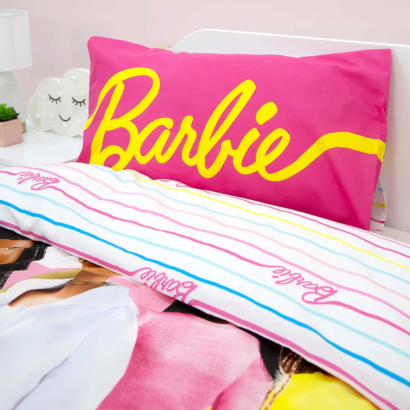 Barbie Unboxed Reversible Single Duvet Cover & Pillowcase Set