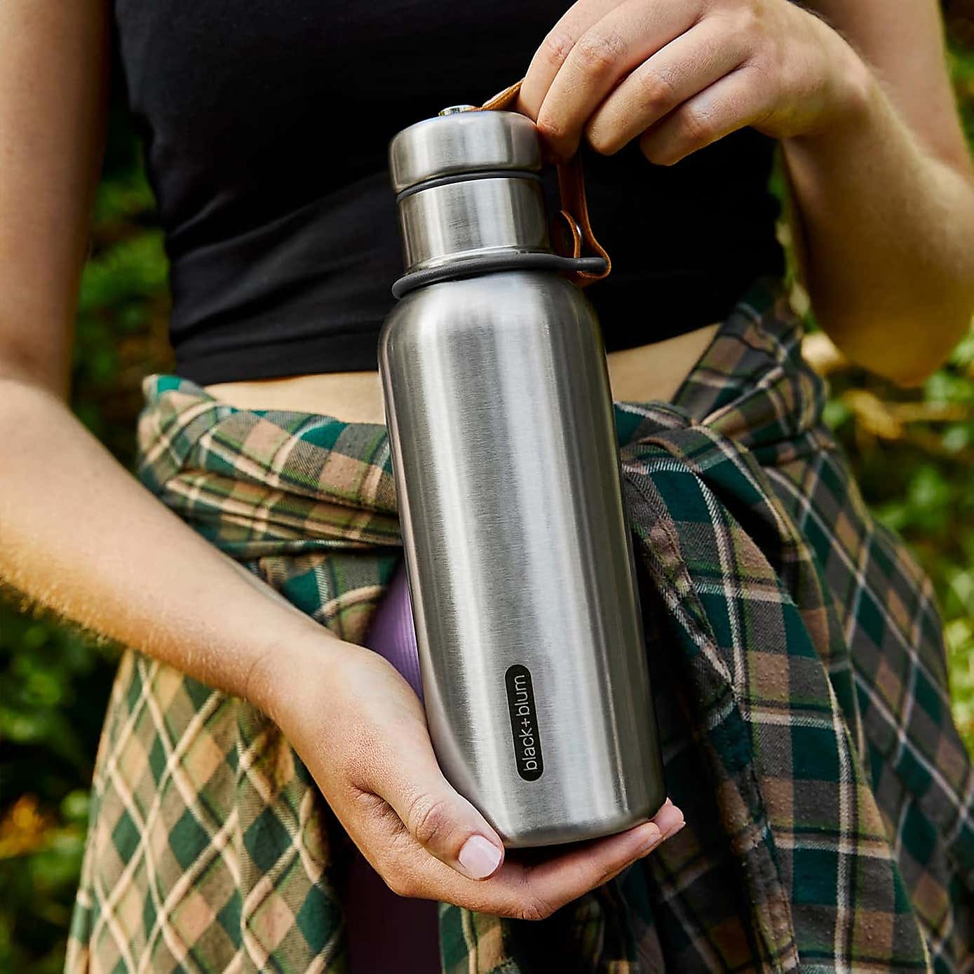 Black and Blum Insulated Water Bottle
