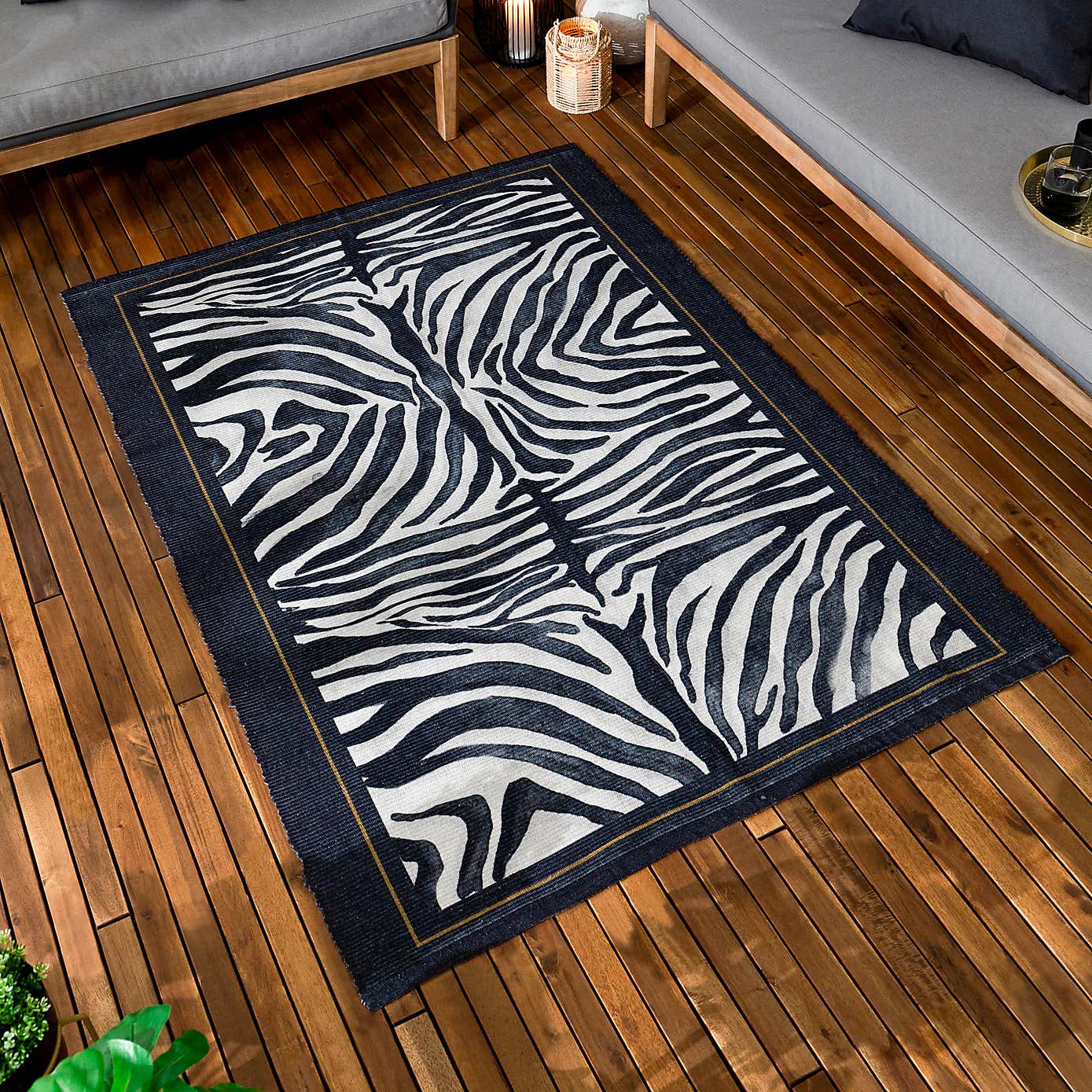 Paoletti Leopardis Zebra Indoor Outdoor Rug