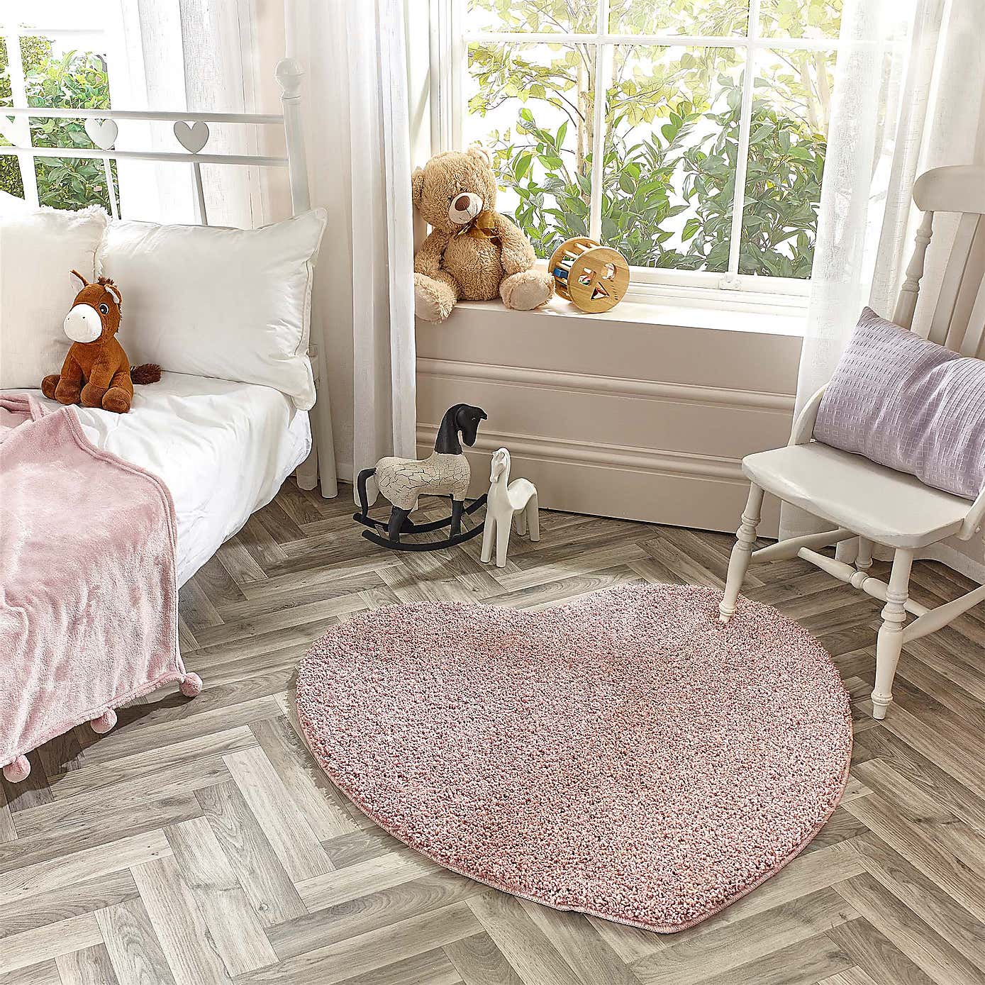 Marvel Heart Shaggy Washable Rug