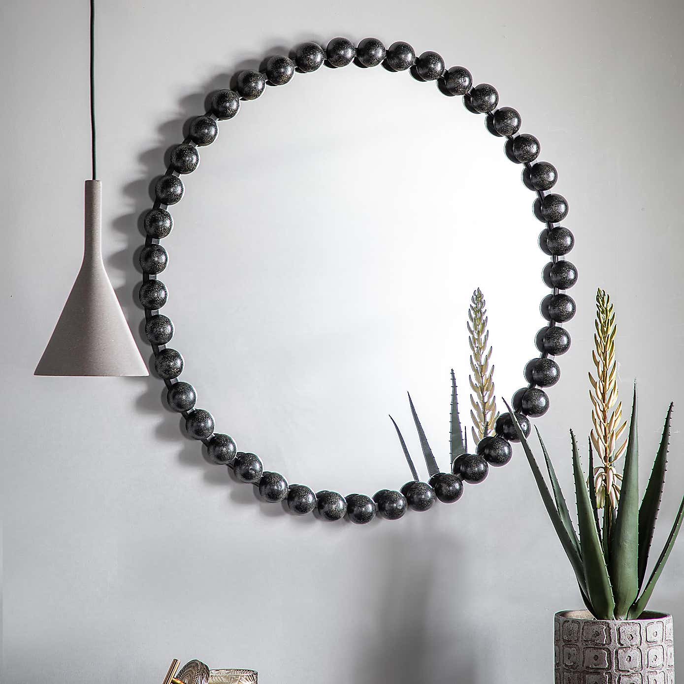 Annadel Beaded Round Wall Mirror