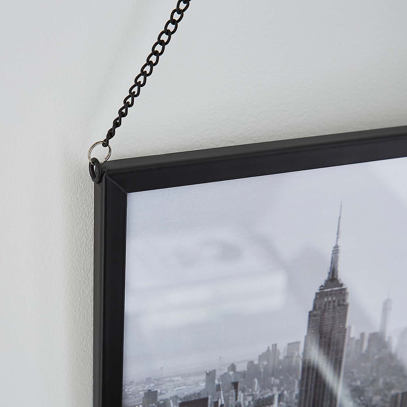 Hanging Chain Photo Frame