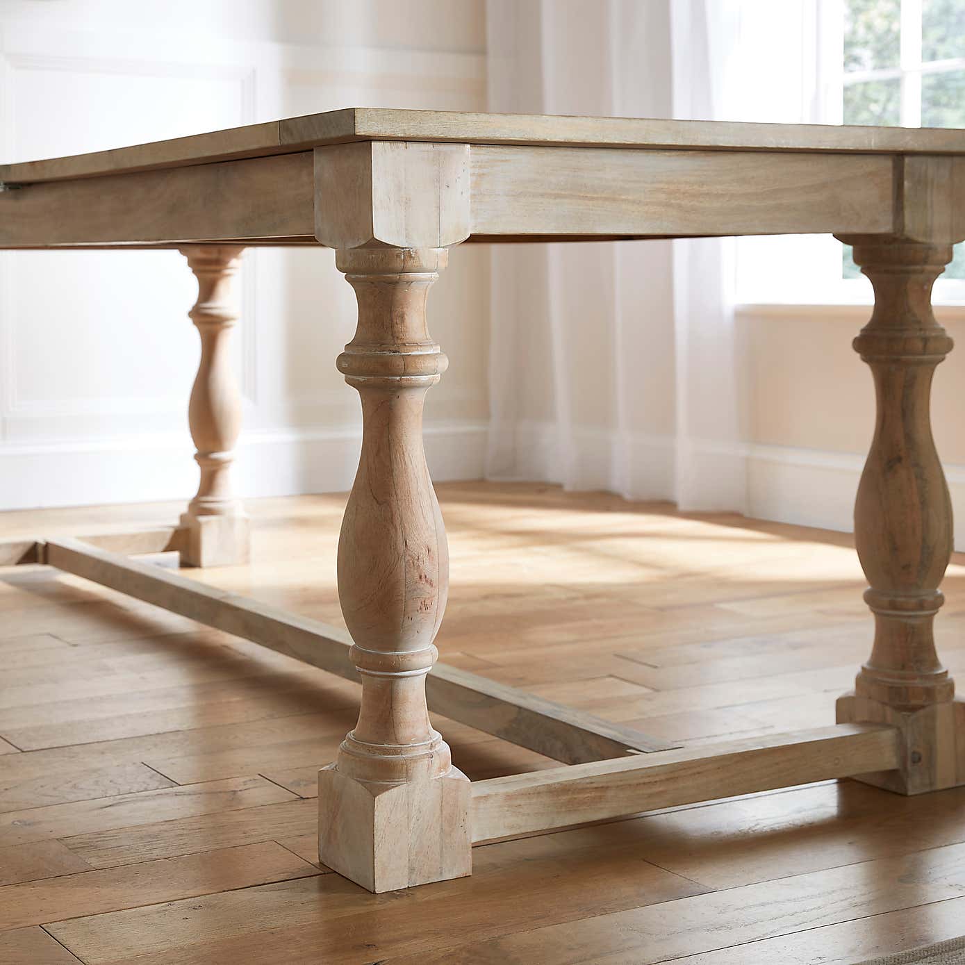 Bridget 8 Seater Rectangular Extendable Dining Table, Whitewash Mango Wood