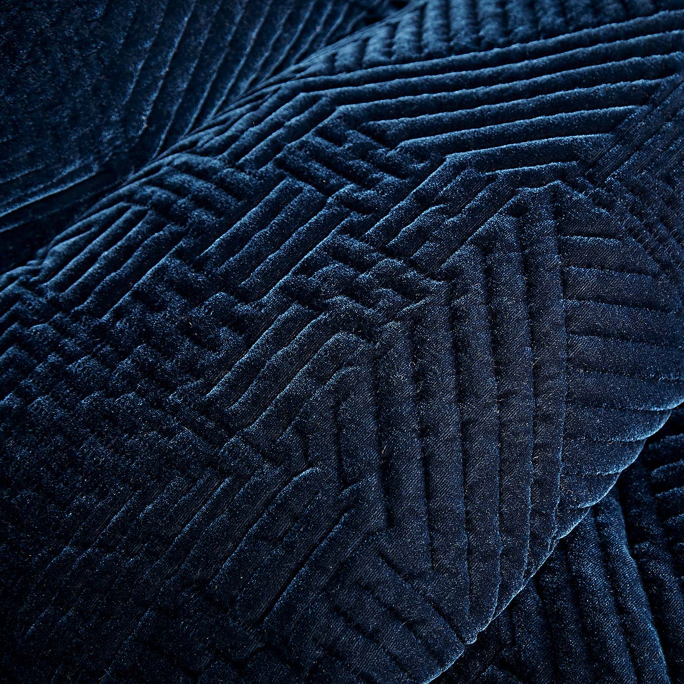 Haisley Geo Bedspread