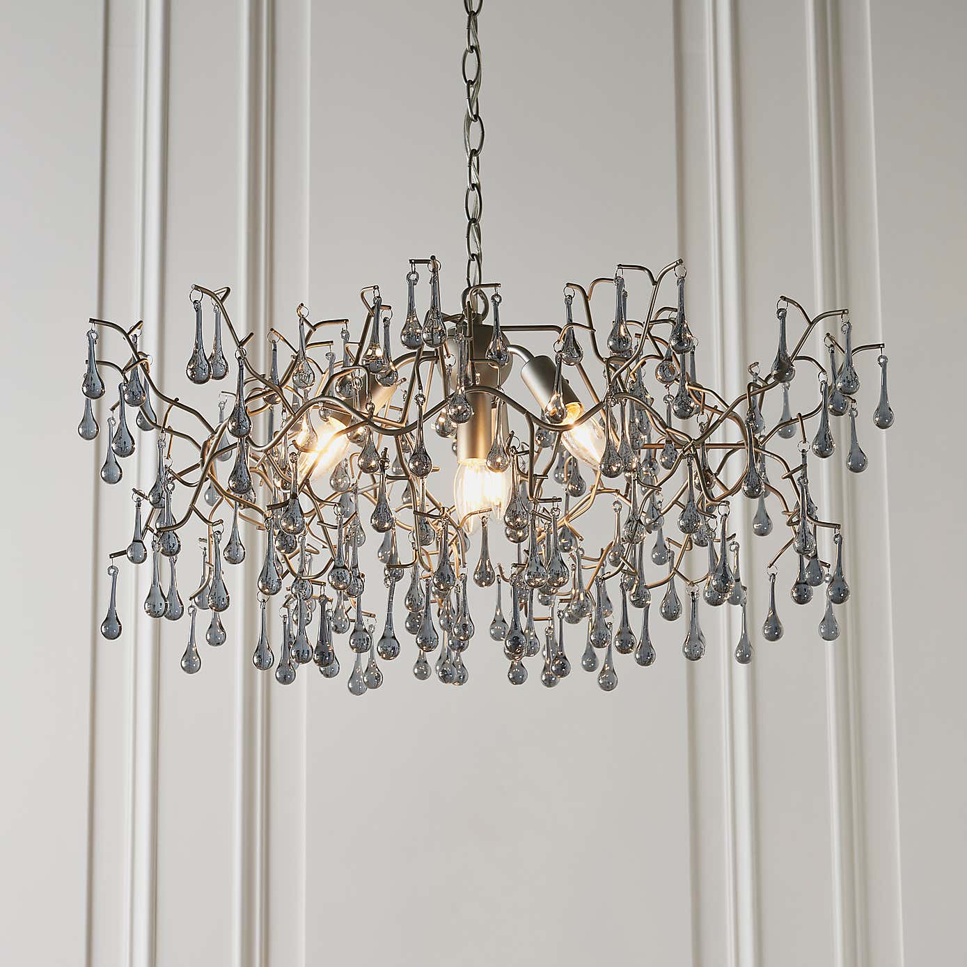 Vogue Wisteria 4 Light Pendant Light