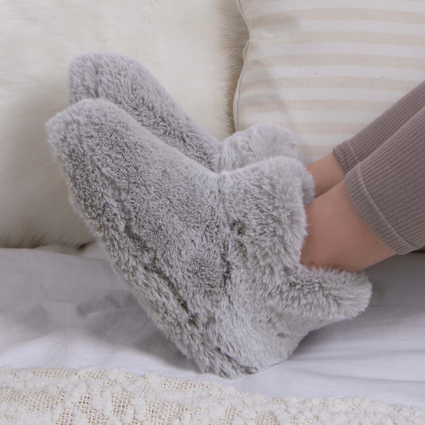 totes Faux Fur Grey Boot Slippers