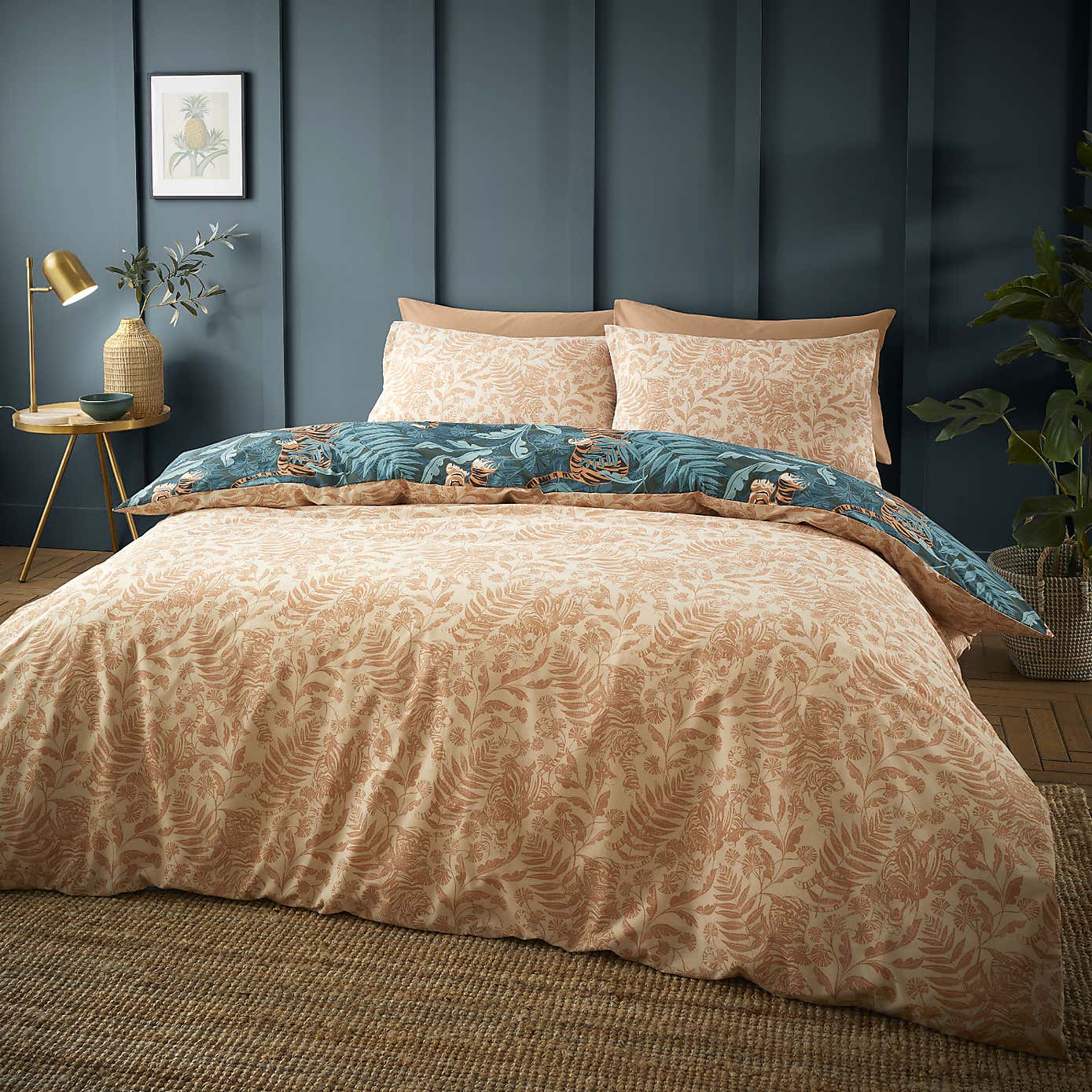 Catherine Lansfield Tropic Tiger Leaf Reversible Green Duvet Cover & Pillowcase Set