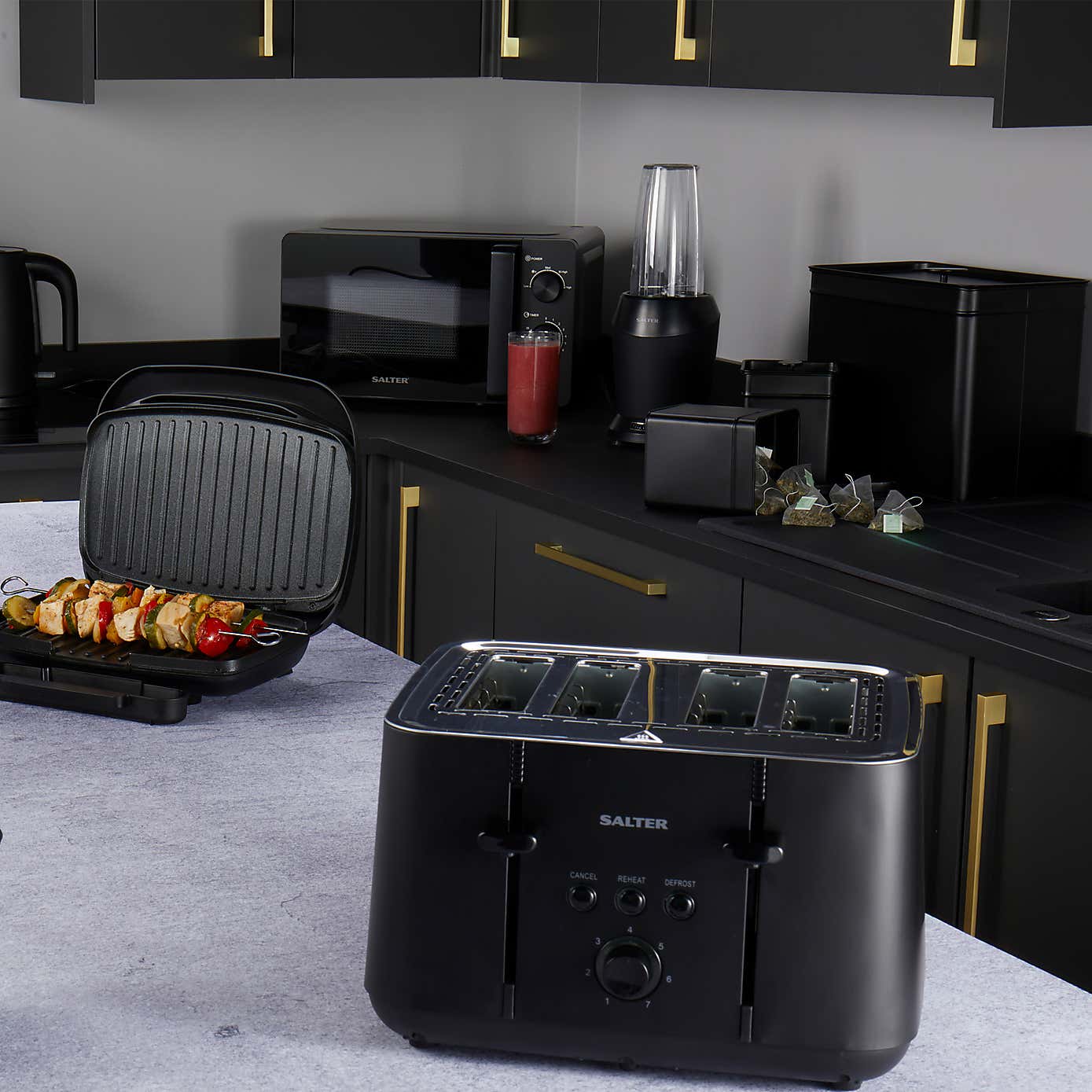 Salter Kuro Black Digital Microwave