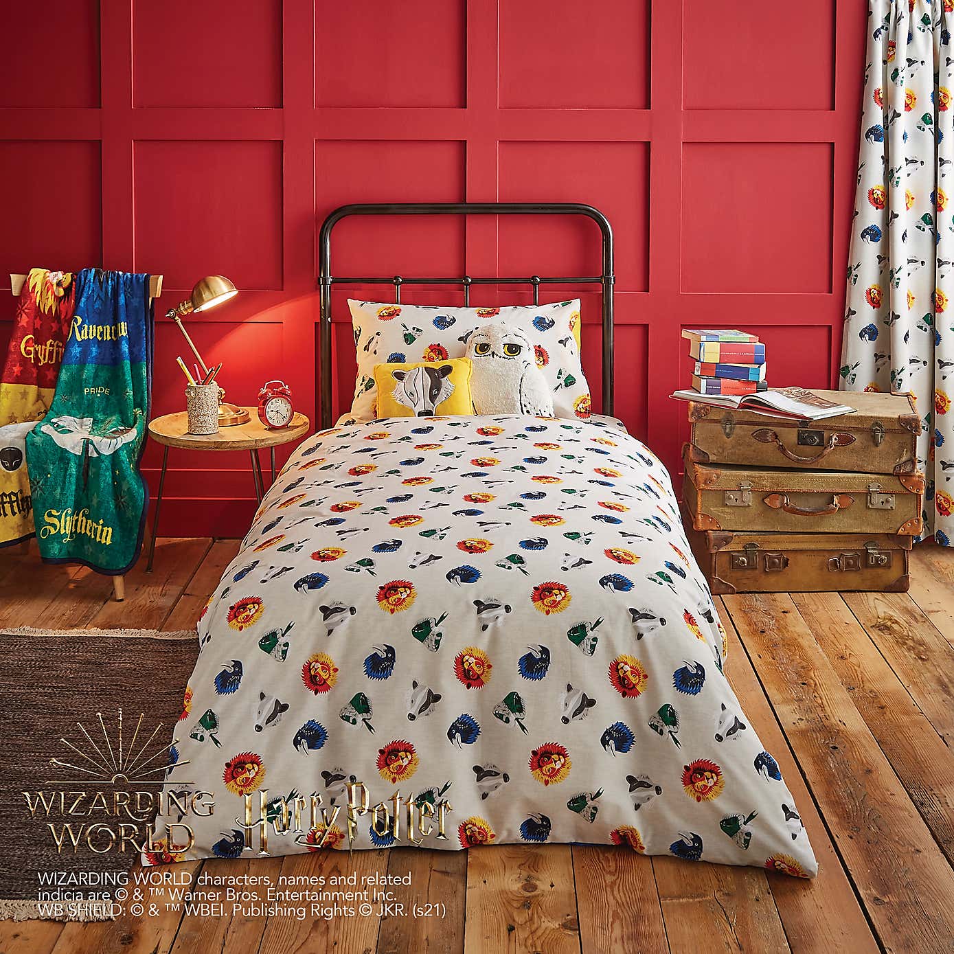 Harry Potter Hufflepuff House Reversible Duvet Cover and Pillowcase Set