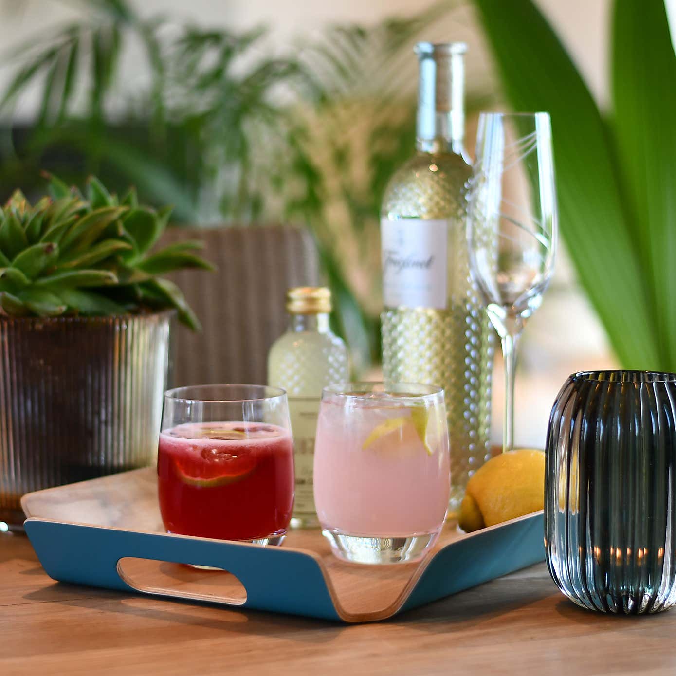 Botanicals Willow Medium Tray