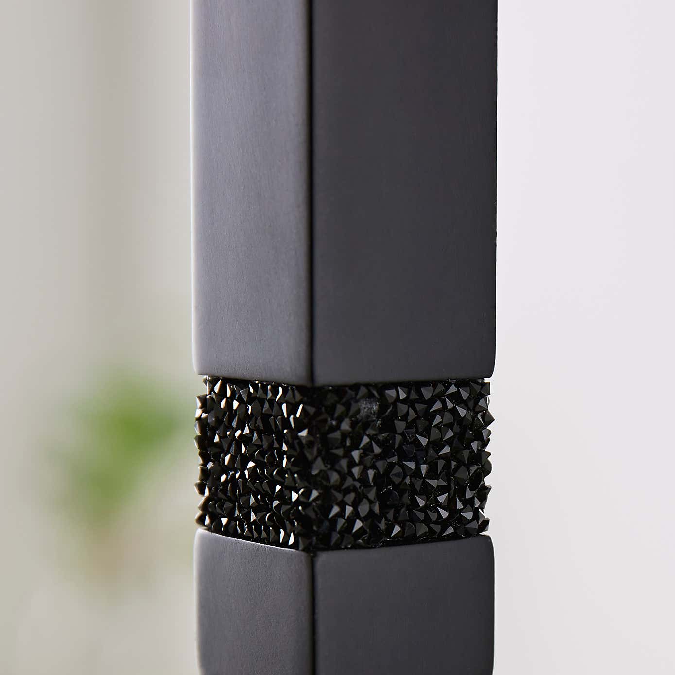 Sparkle Black Square Light Pull