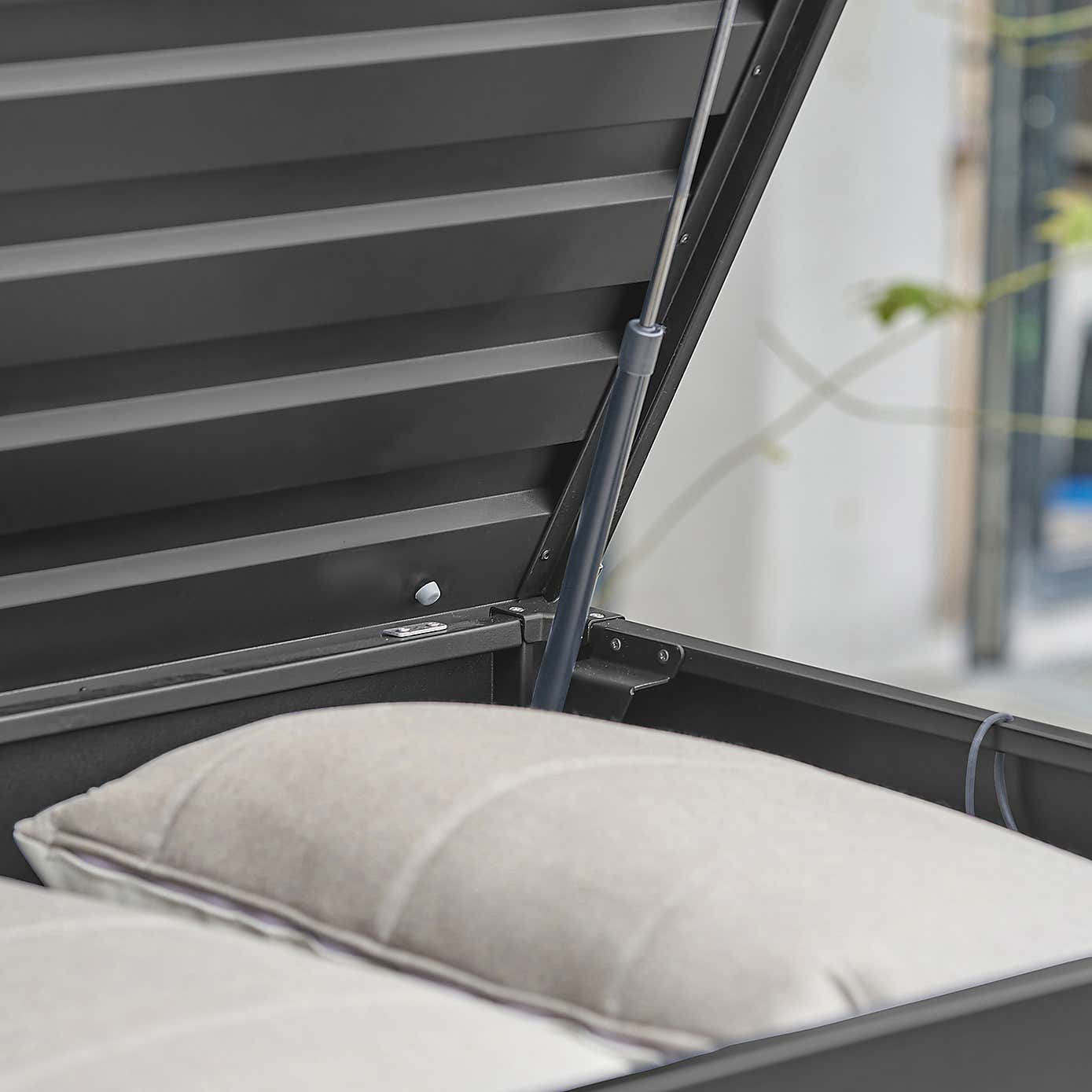 Pacific Lifestyle Rhode Island Large Galvanised Steel Cushion Box