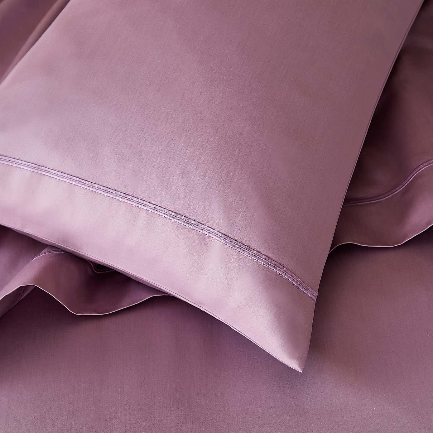 Dorma Cotton Sateen 800 Thread Count Standard Pillowcase