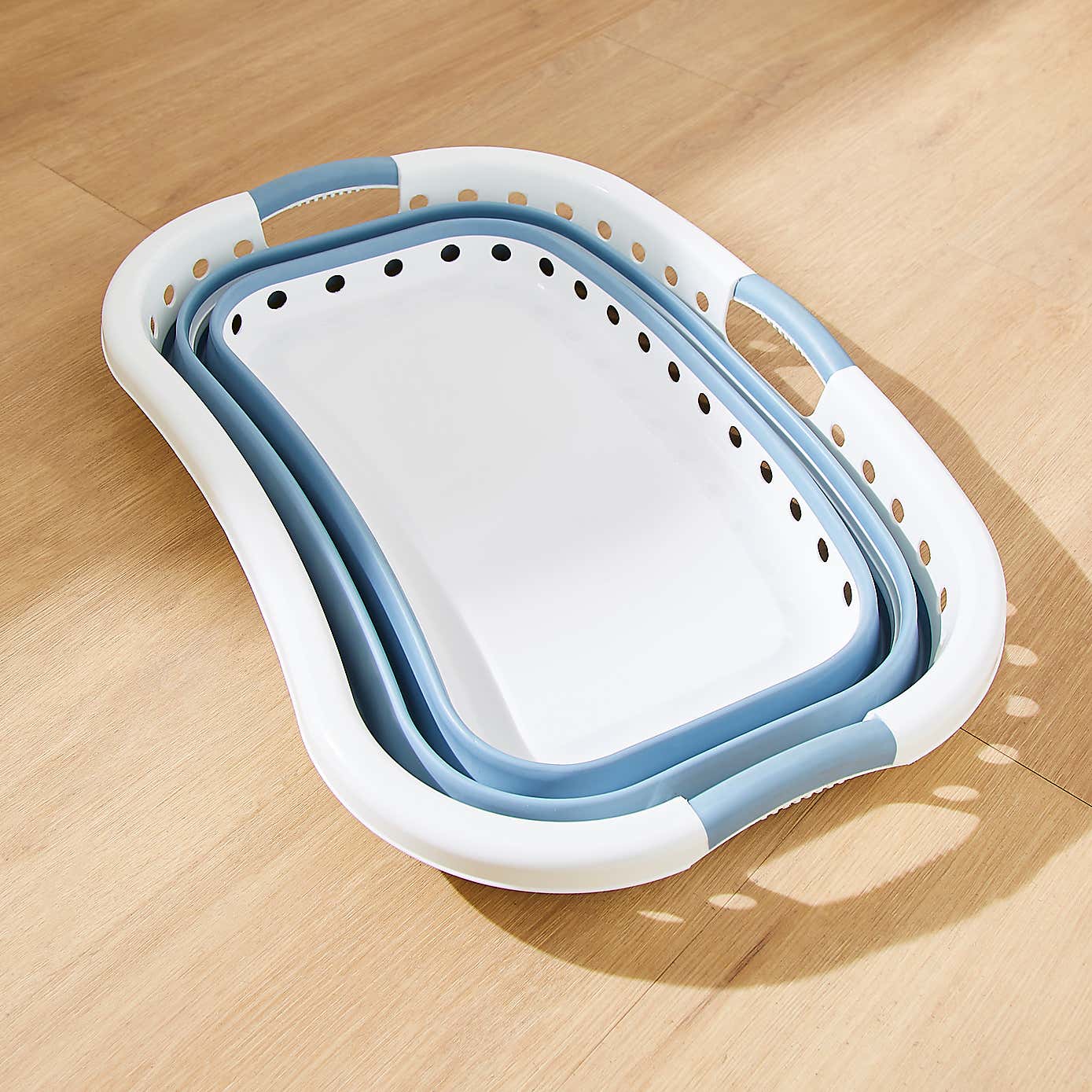 Collapsible Hip Laundry Basket