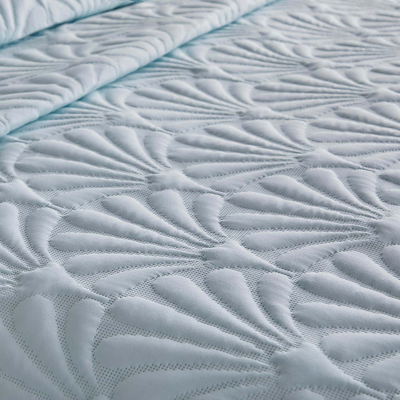 Cavali Duvet Cover and Pillowcase Set