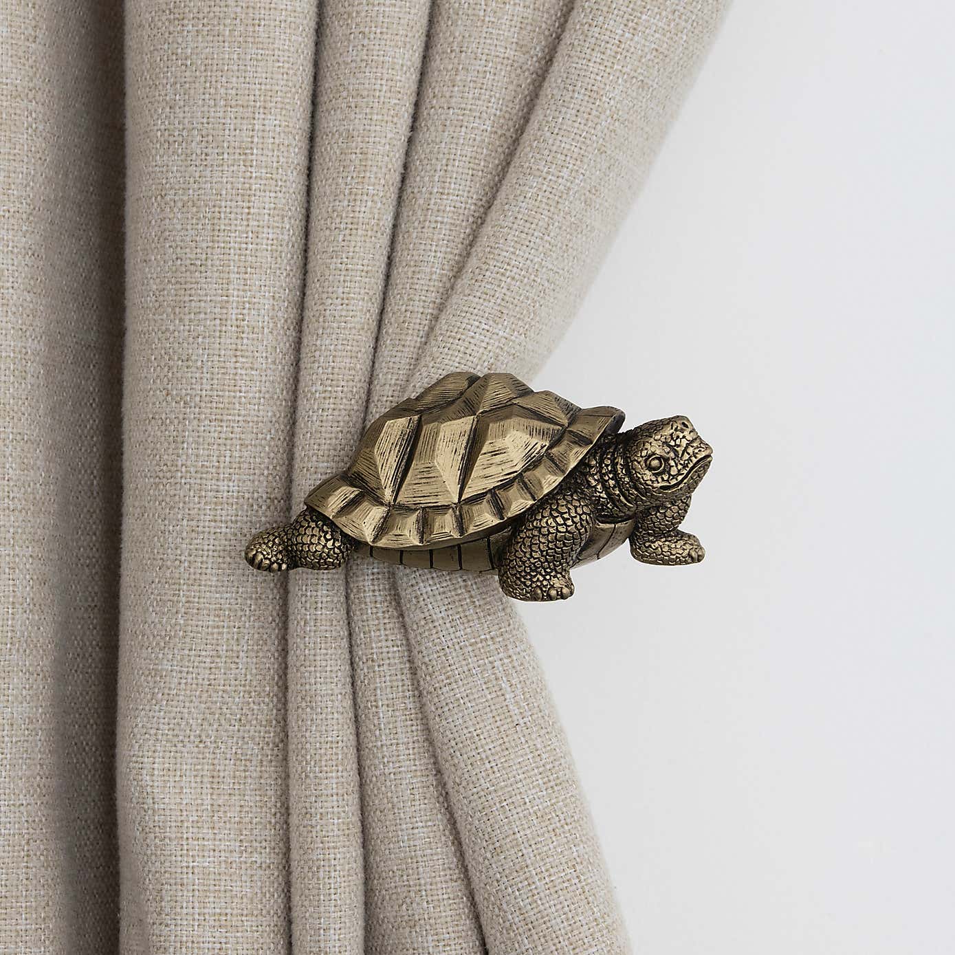 Tortoise Curtain Hook